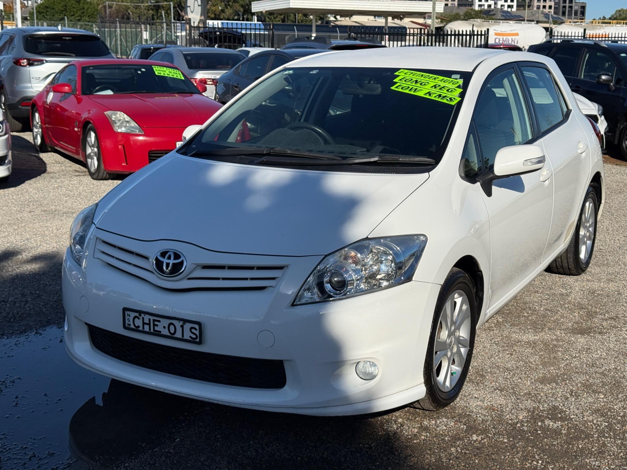 TOYOTA COROLLA