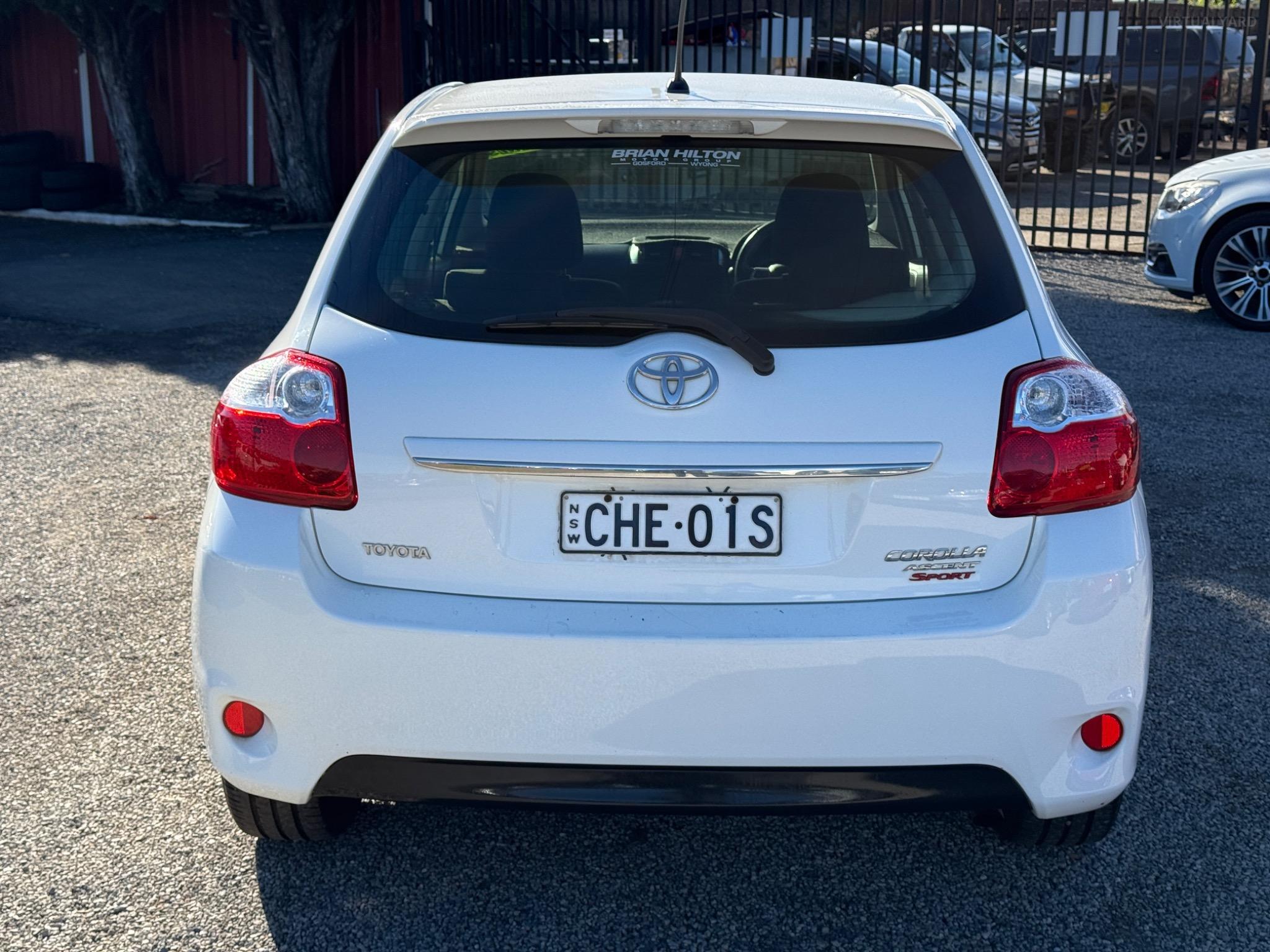 TOYOTA COROLLA