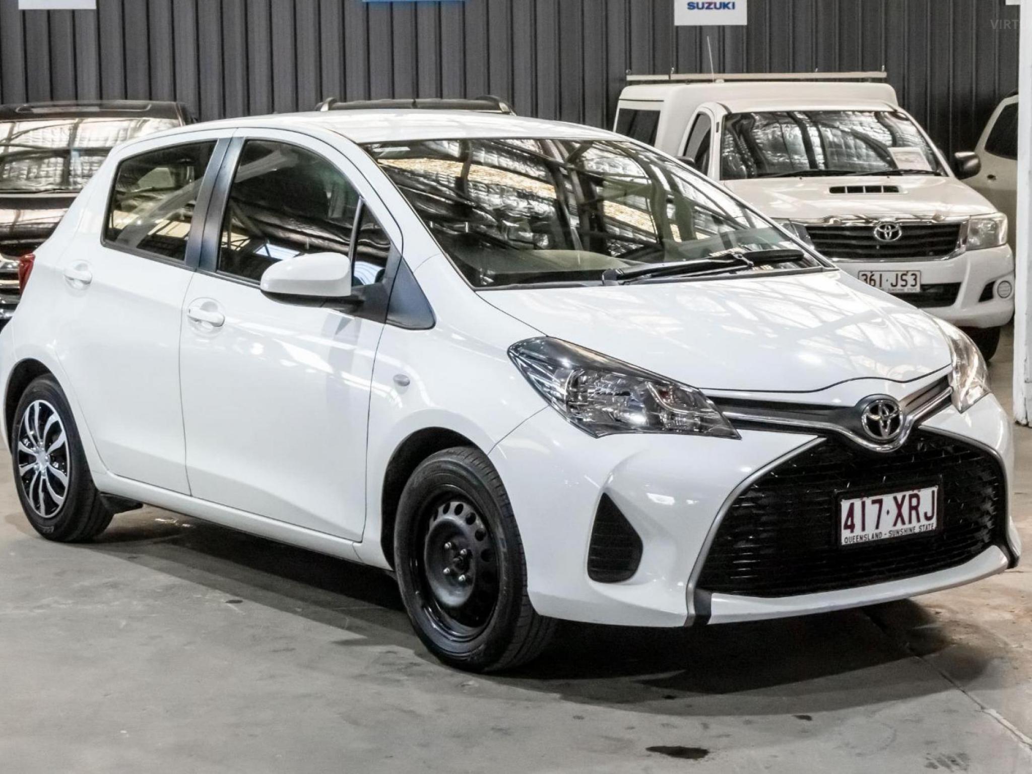 TOYOTA YARIS