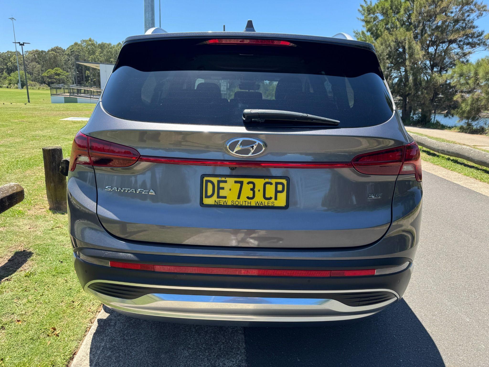 HYUNDAI SANTA FE