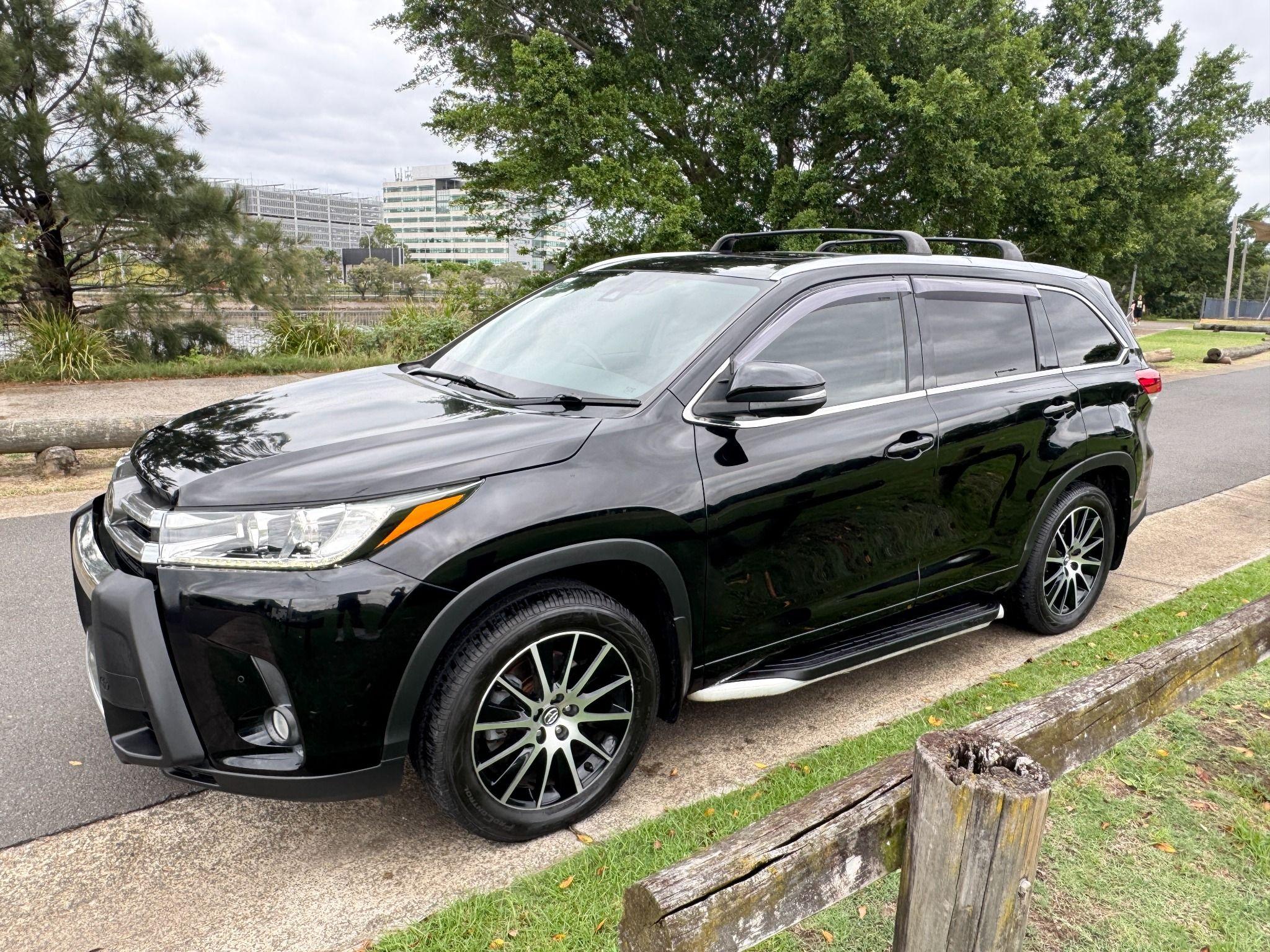 TOYOTA KLUGER
