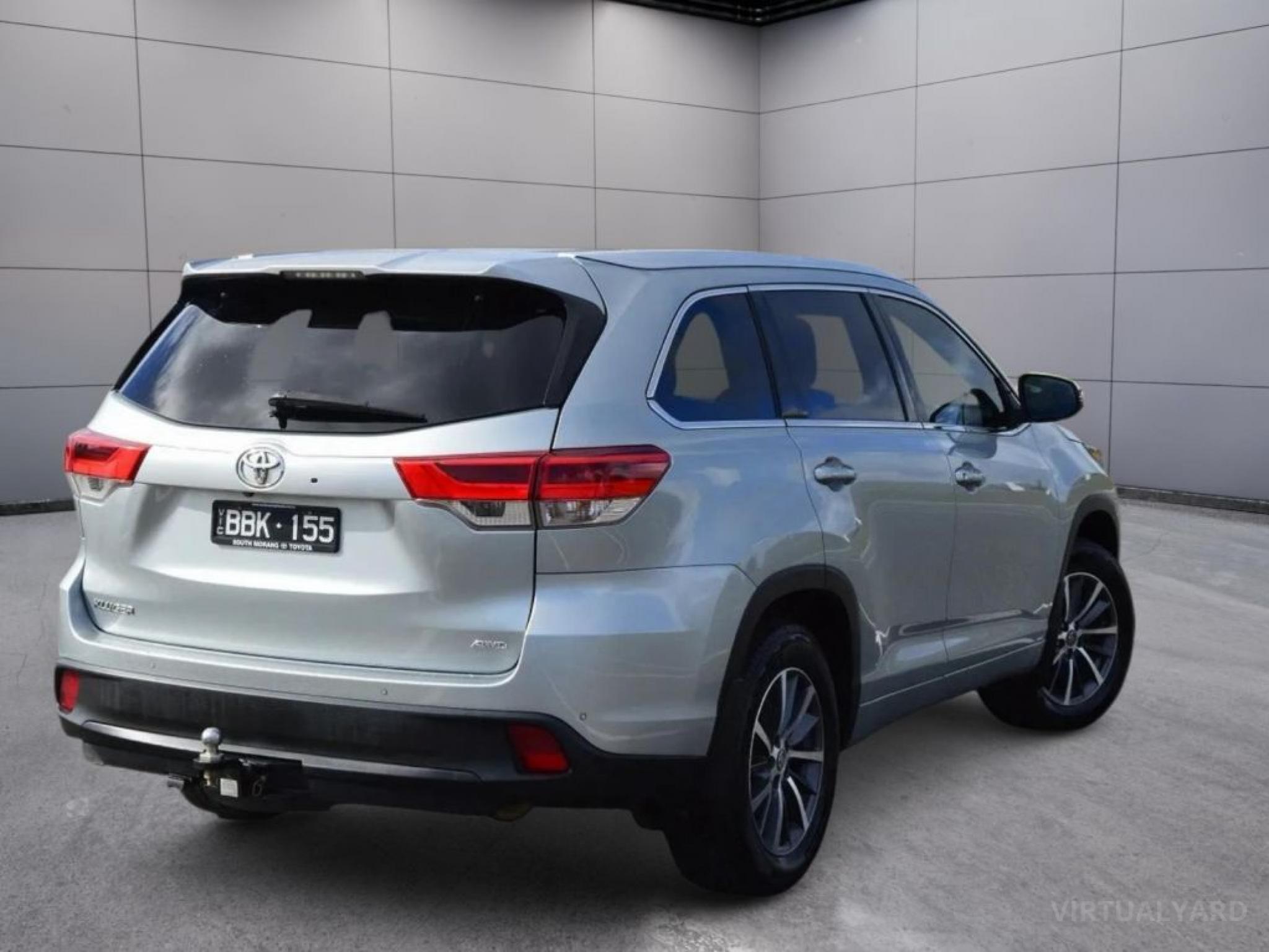 TOYOTA KLUGER