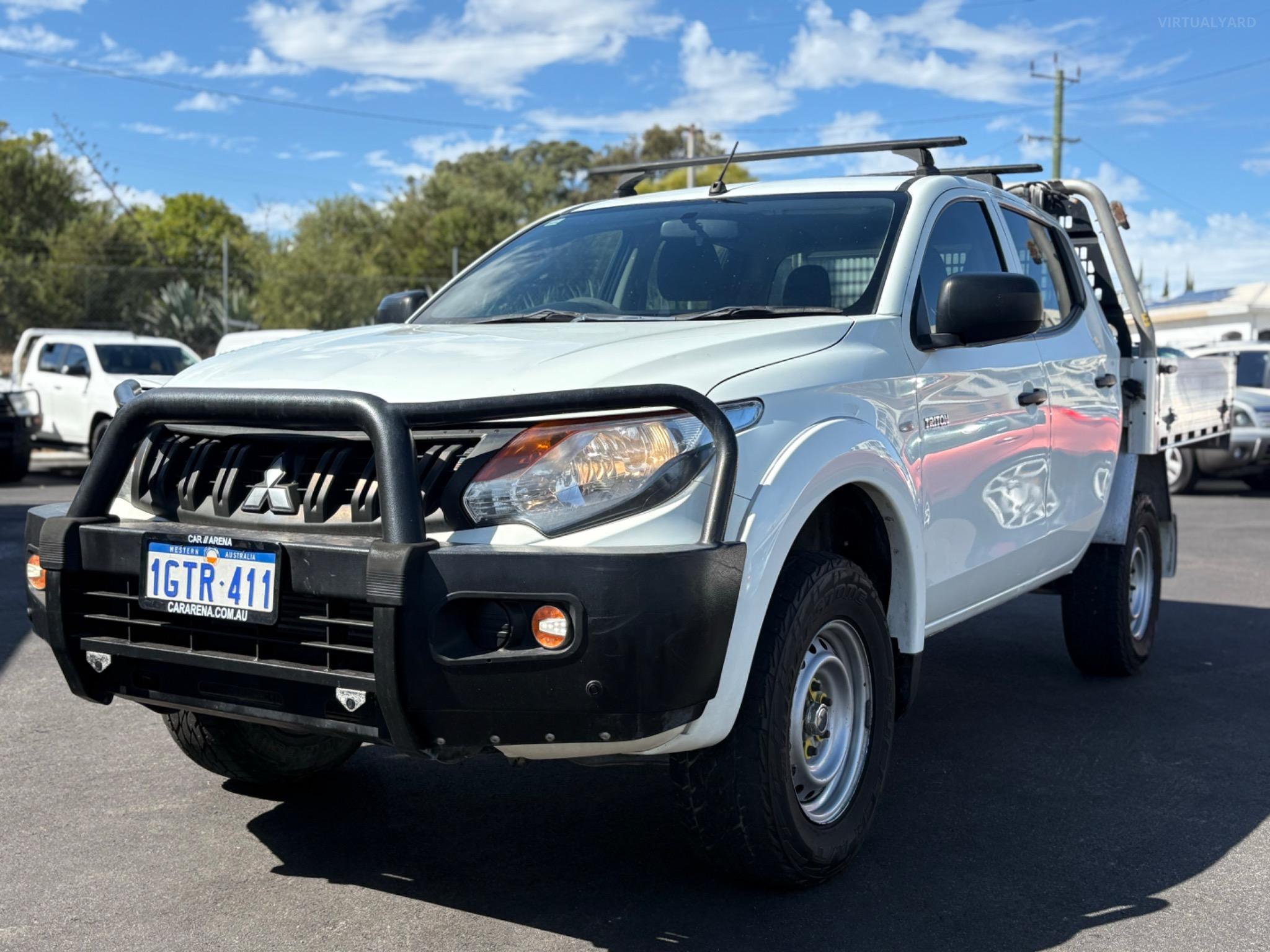 MITSUBISHI TRITON