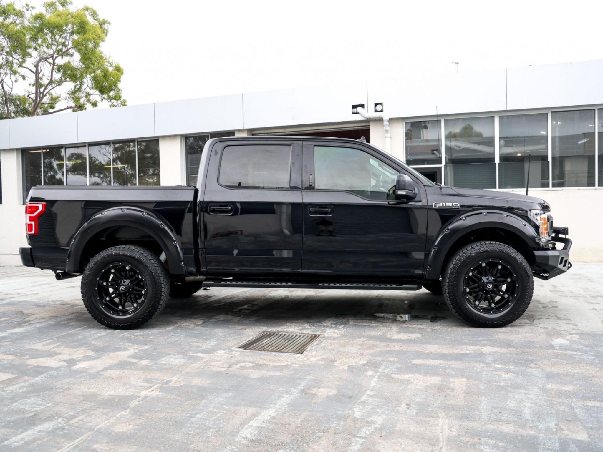 FORD F150