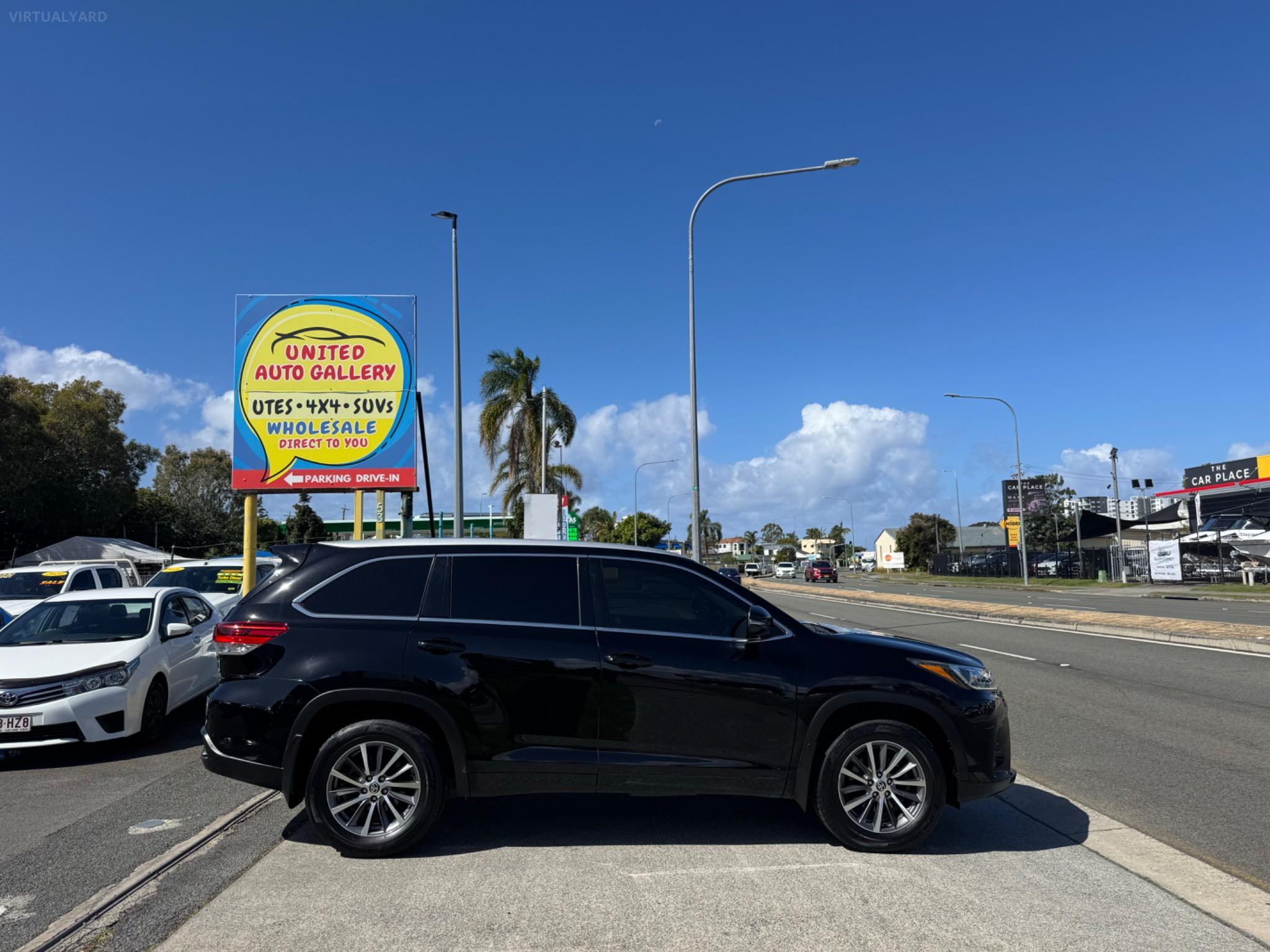 TOYOTA KLUGER
