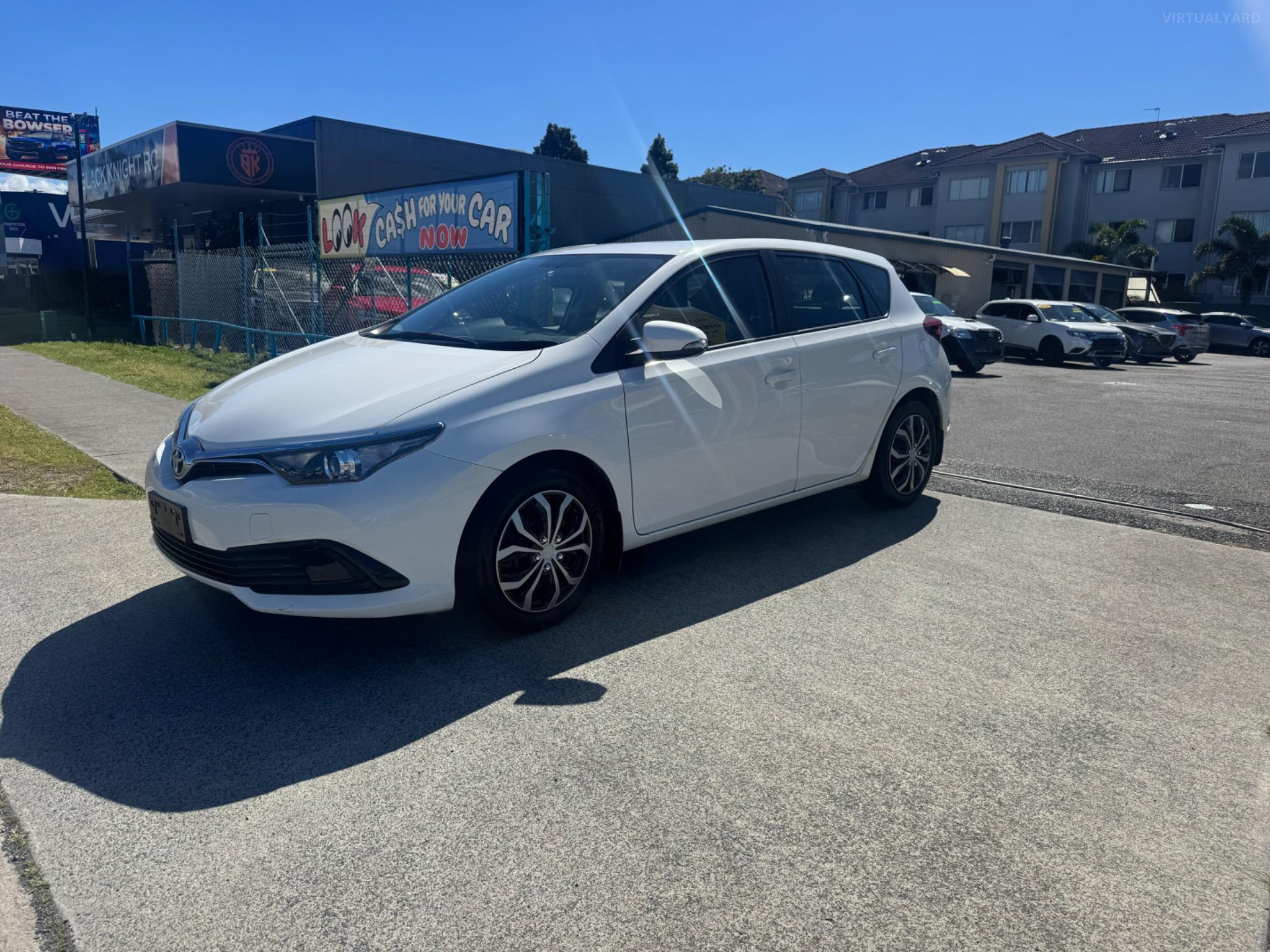TOYOTA COROLLA