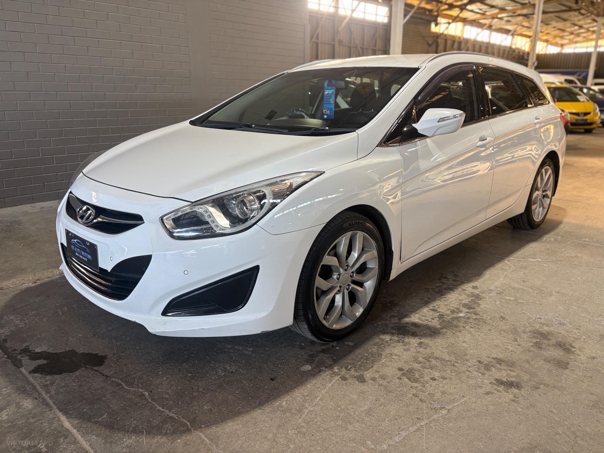 HYUNDAI i40