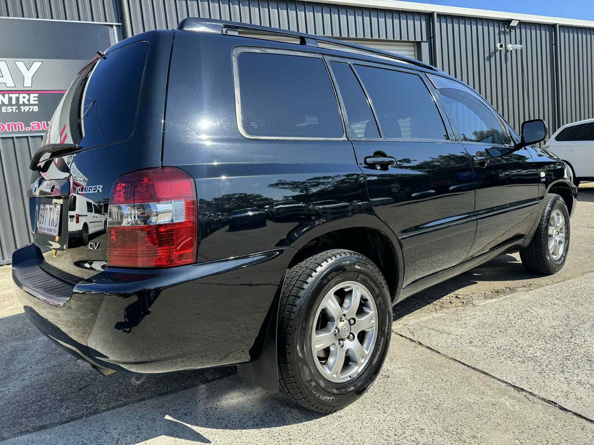 TOYOTA KLUGER