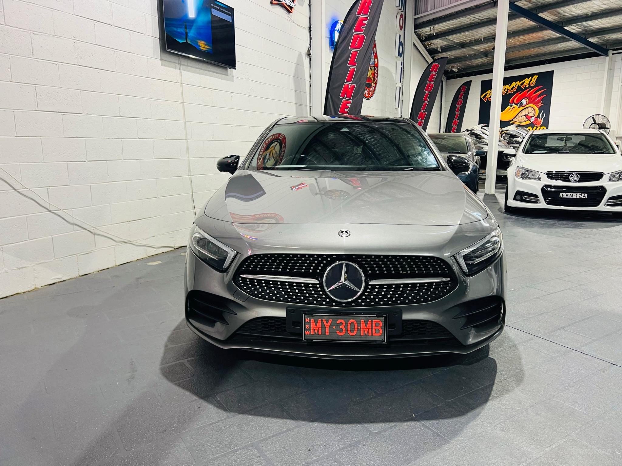 MERCEDES-BENZ A250