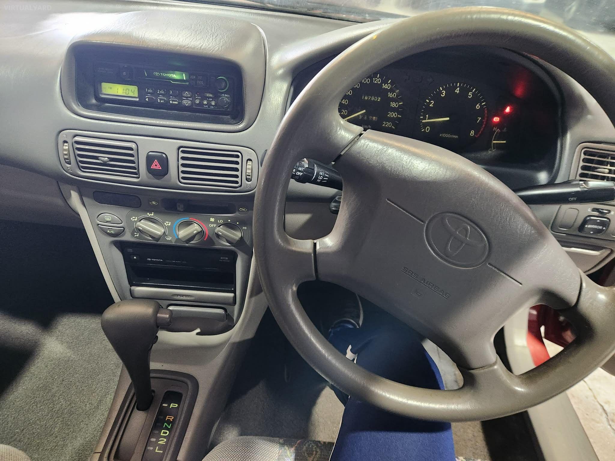 TOYOTA COROLLA