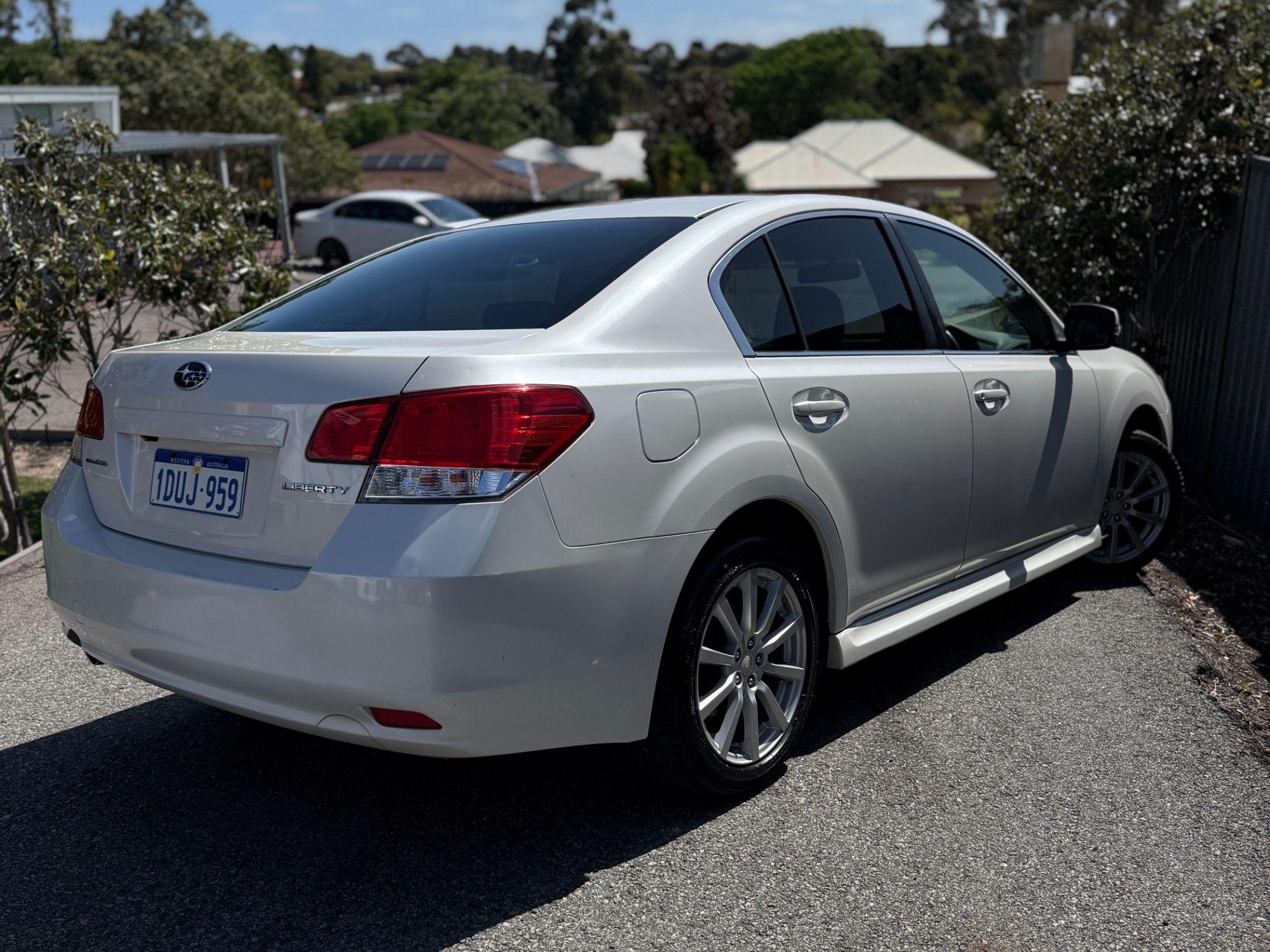 SUBARU LIBERTY