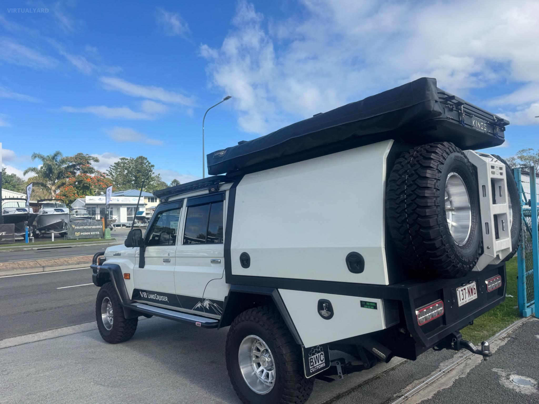 TOYOTA LANDCRUISER 70 SERIES