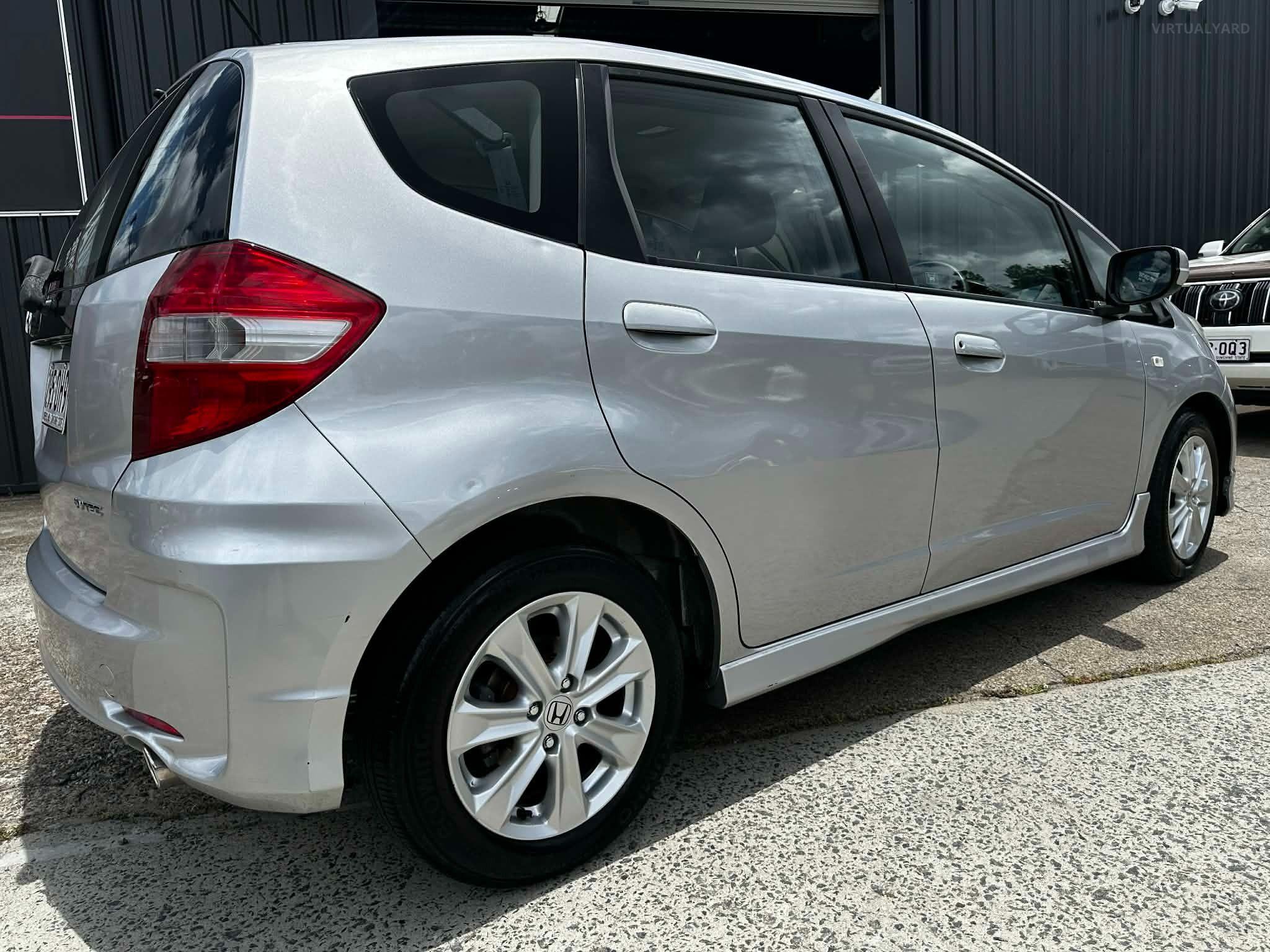 HONDA JAZZ