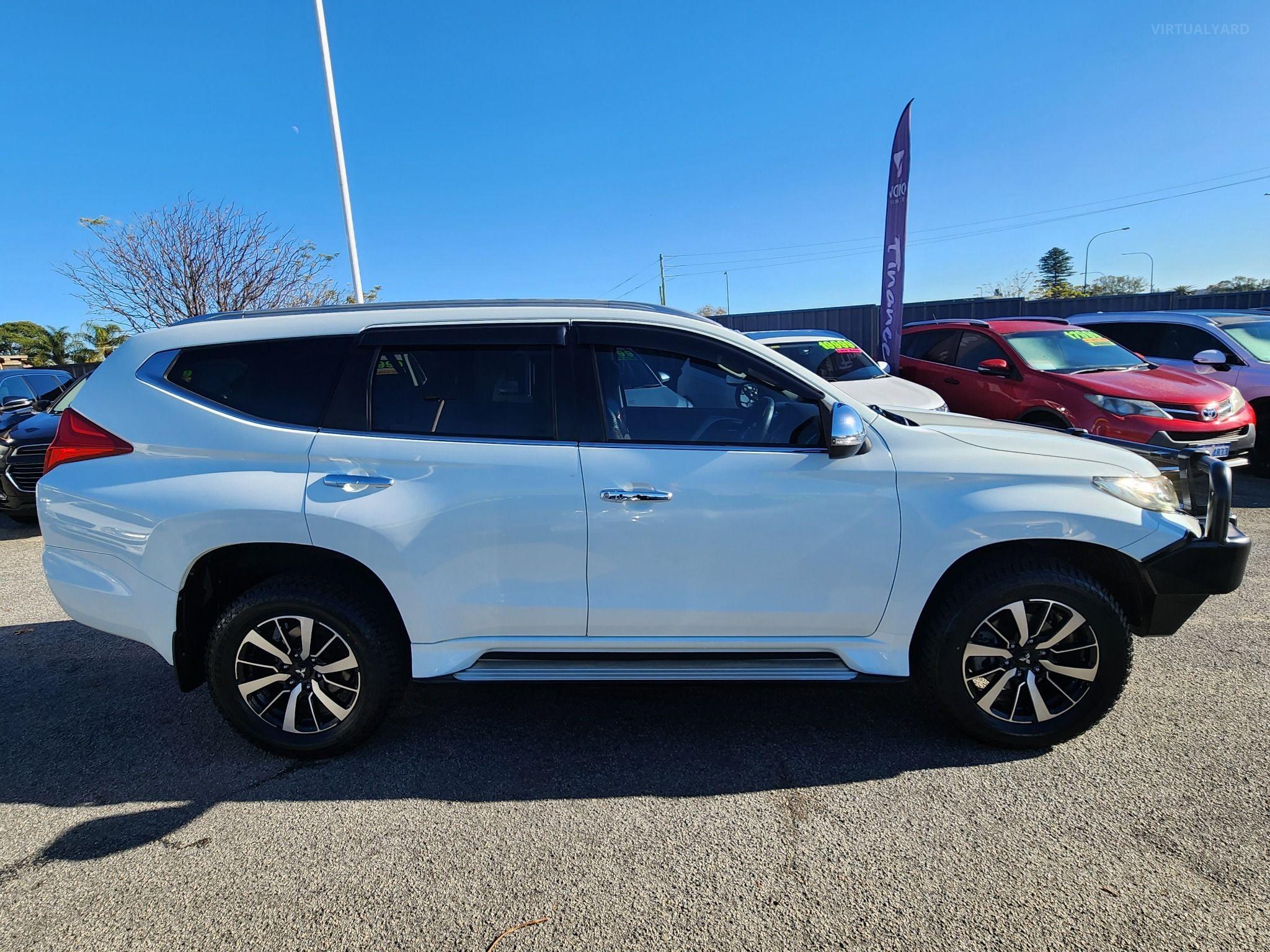 Mitsubishi Pajero Sport