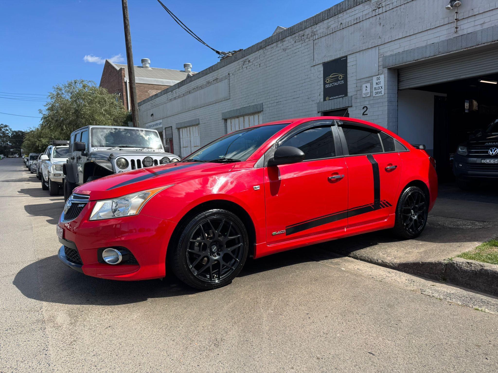 HOLDEN CRUZE