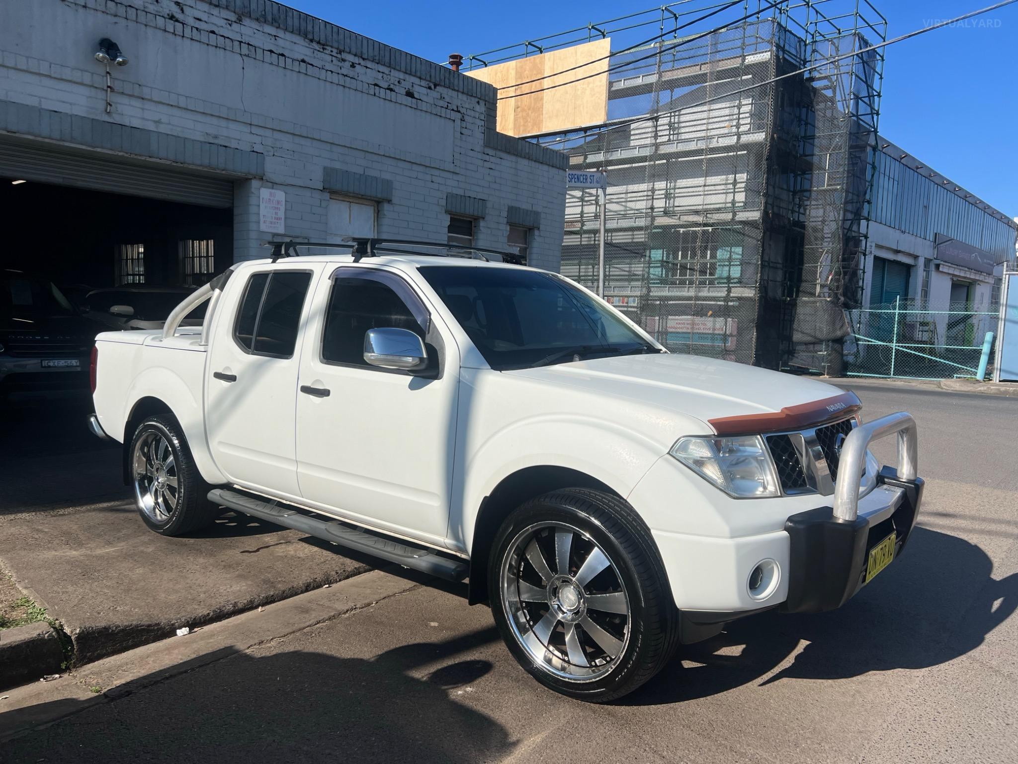 NISSAN NAVARA