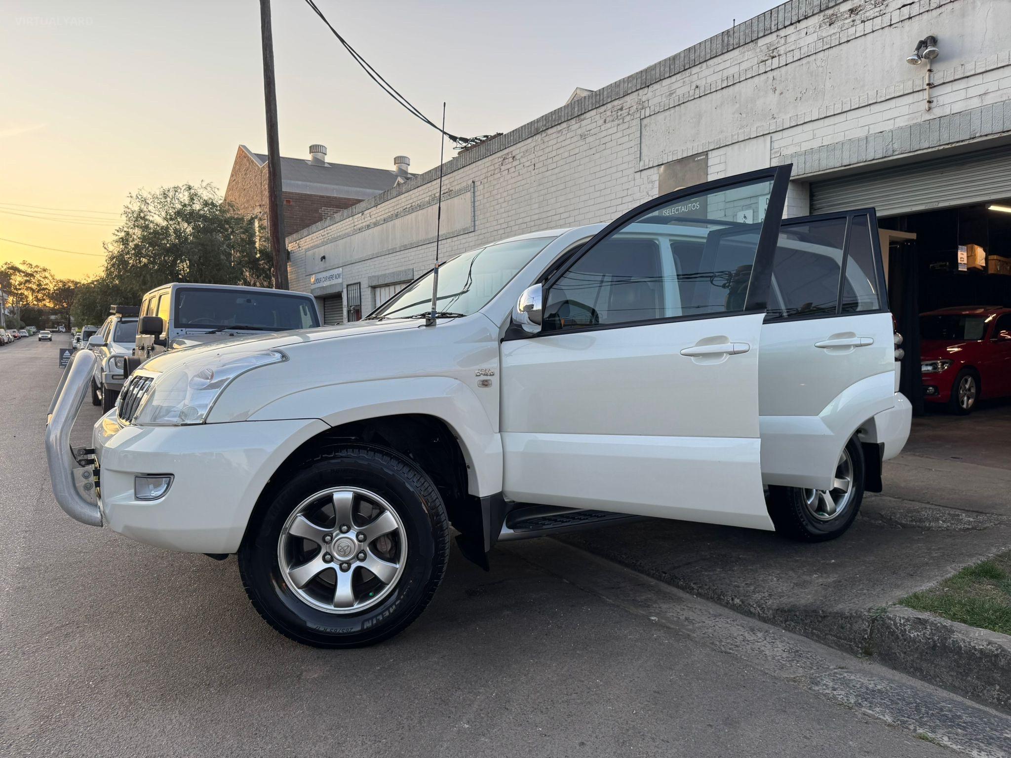 TOYOTA LANDCRUISER