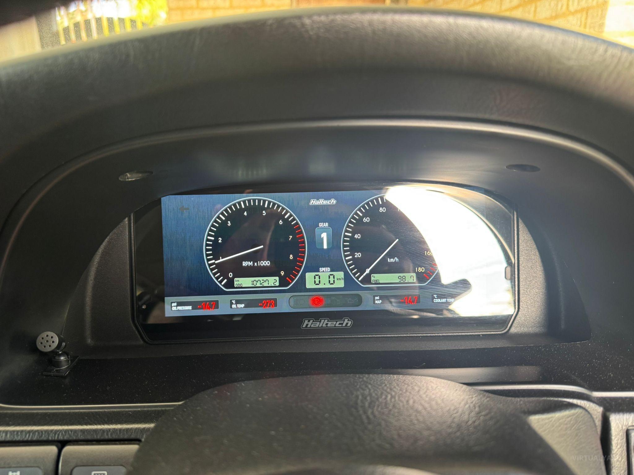 Nissan Stagea
