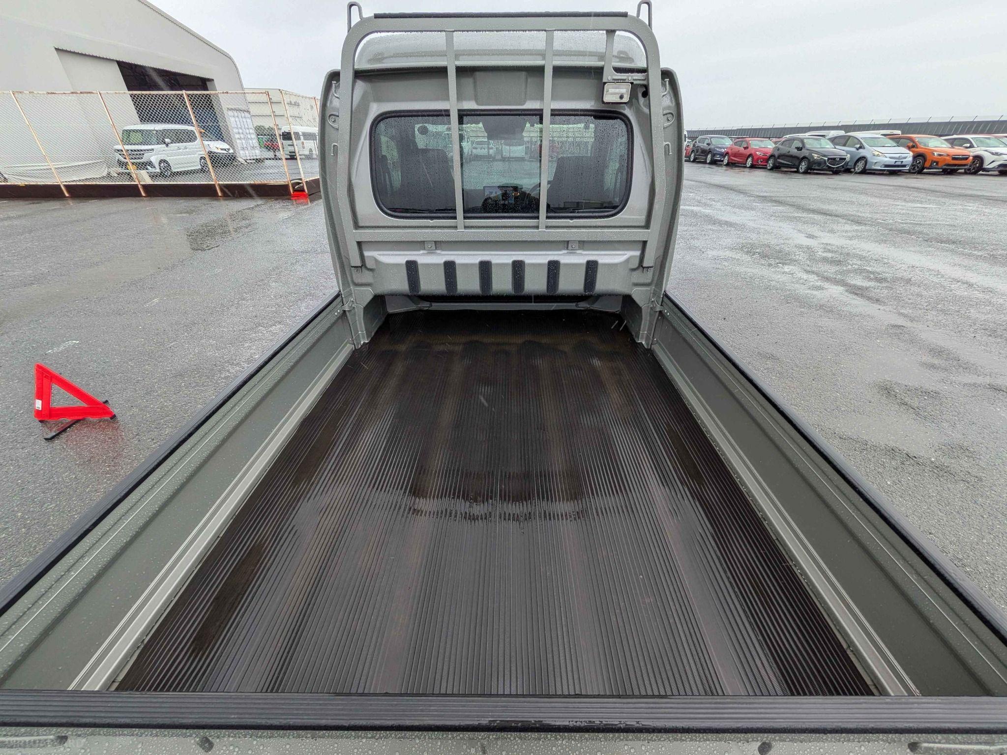 Suzuki Carry