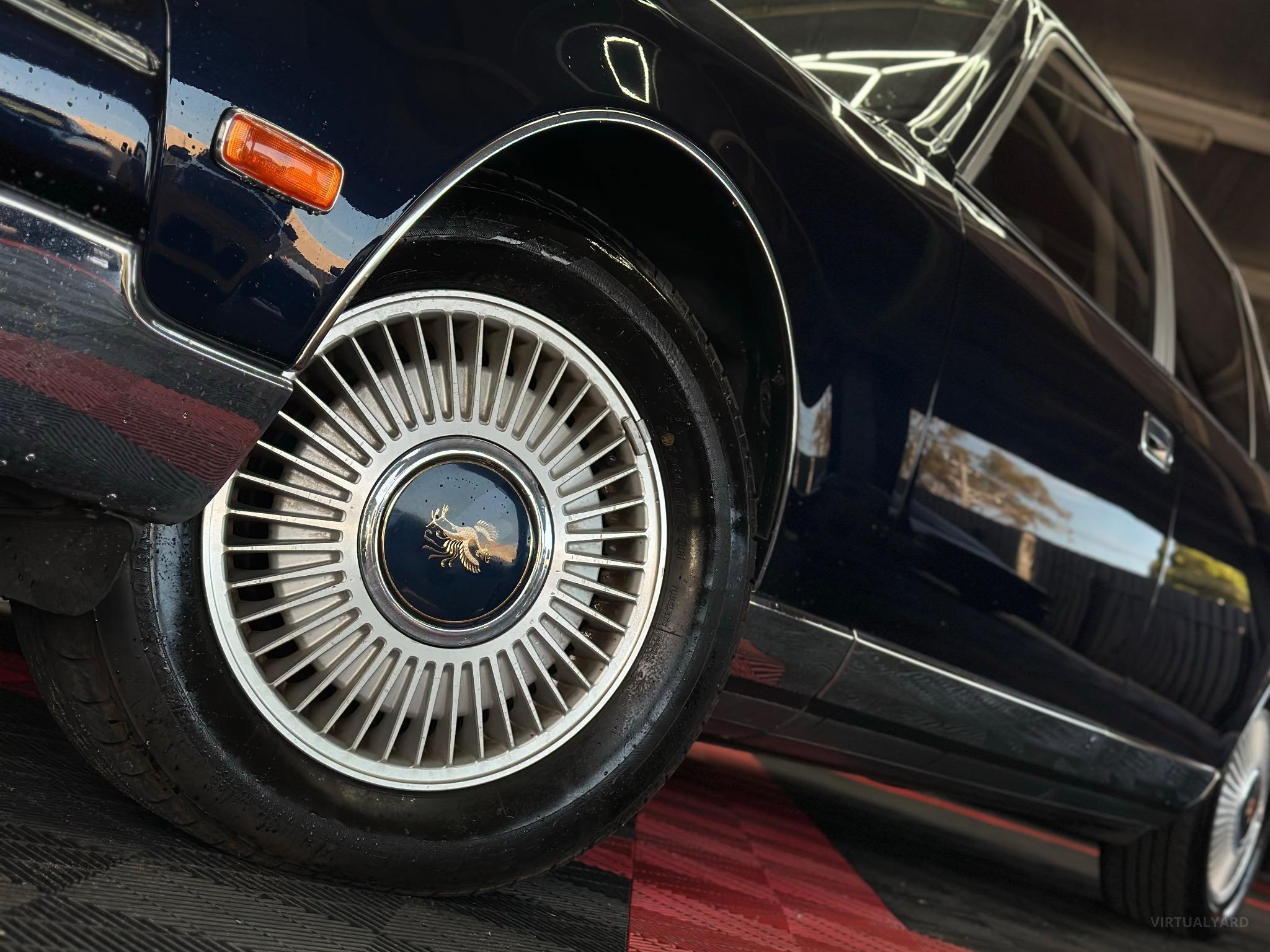 Toyota Century