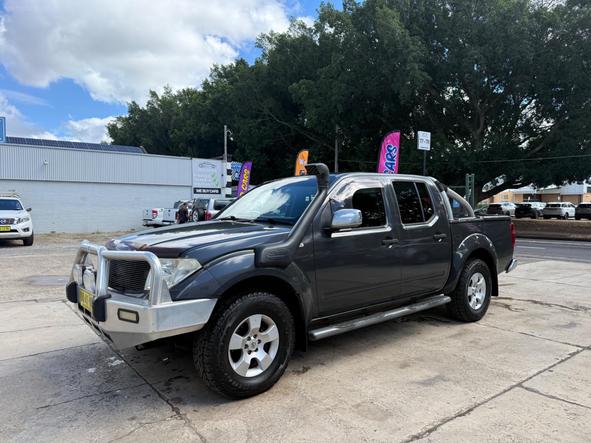 NISSAN NAVARA