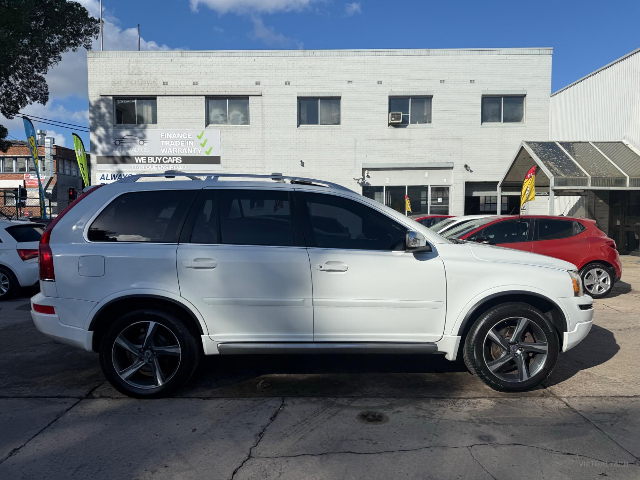 VOLVO XC90