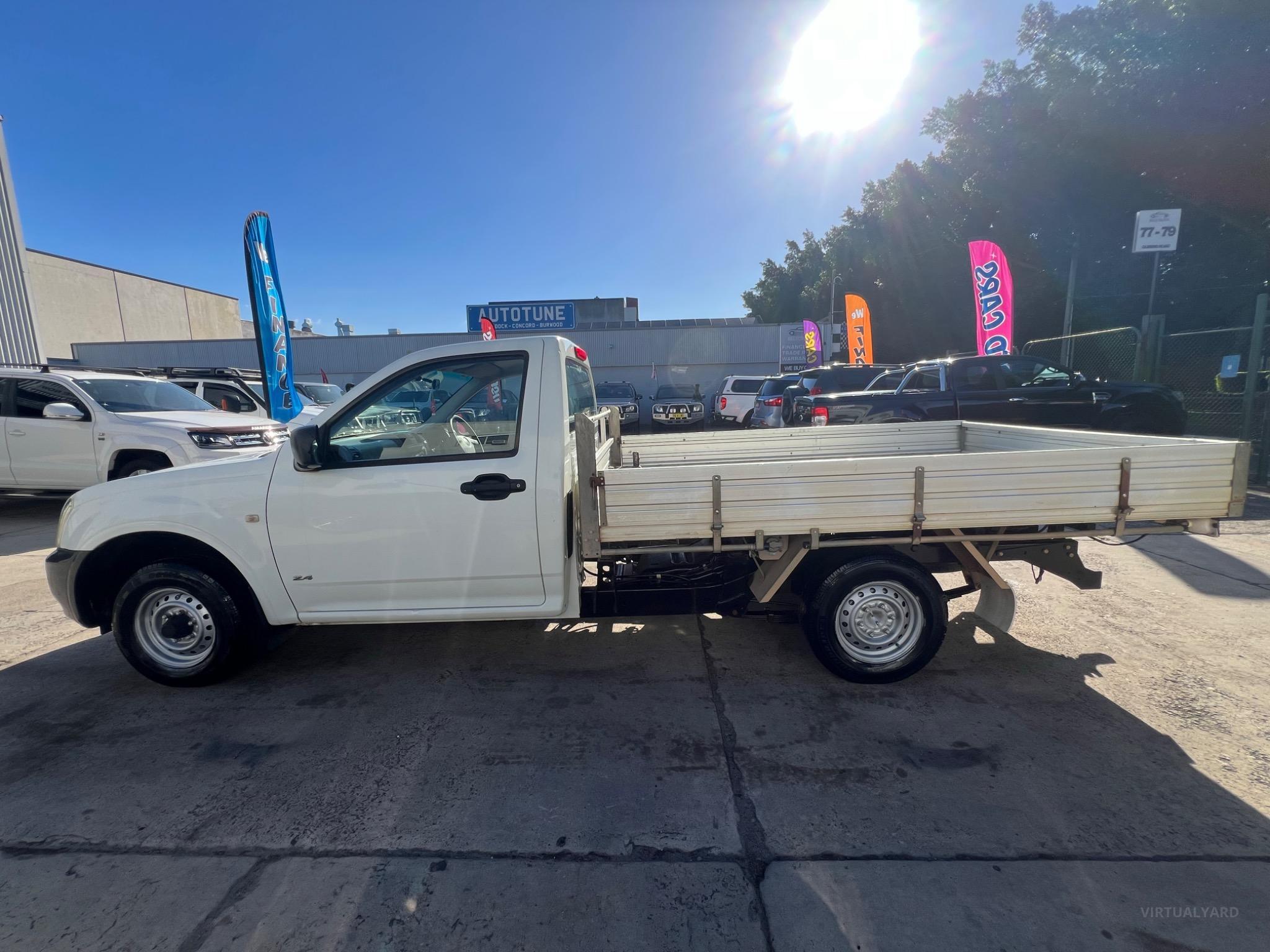 HOLDEN RODEO