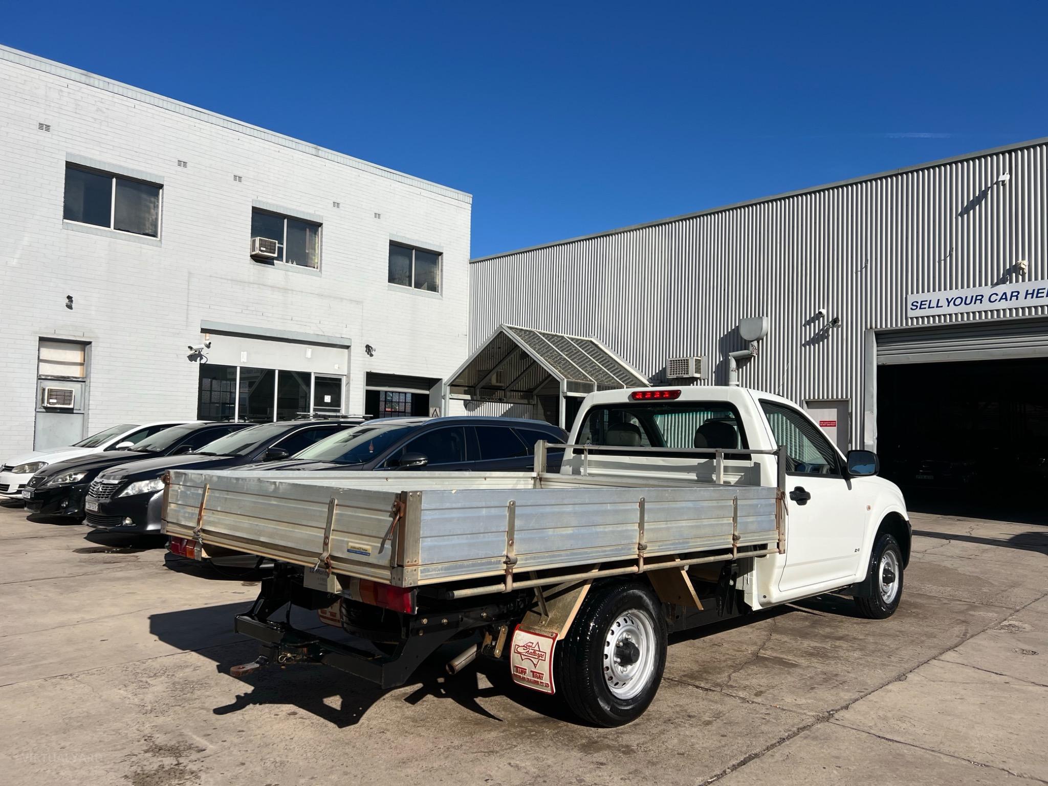 HOLDEN RODEO