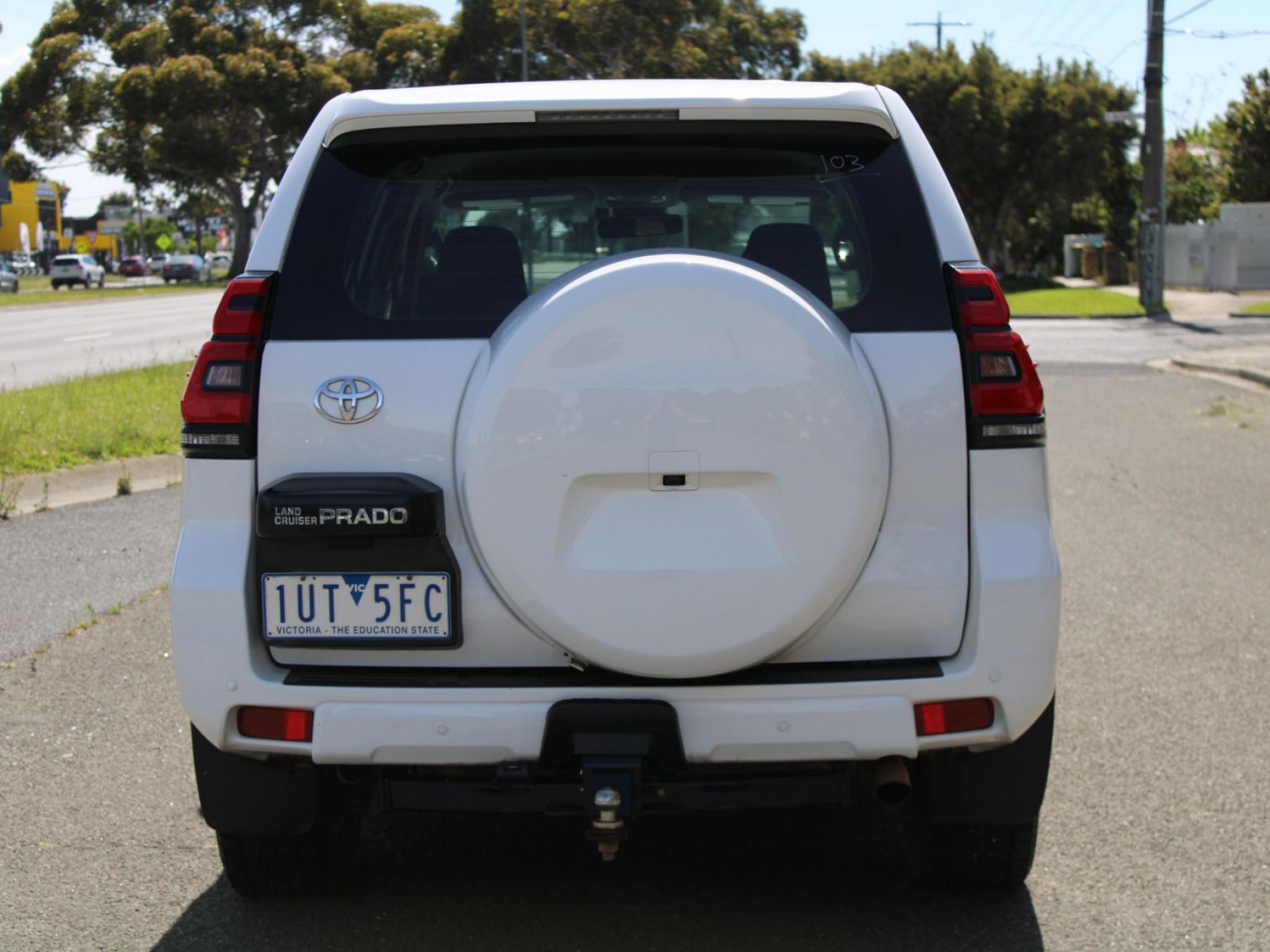 TOYOTA LANDCRUISER PRADO