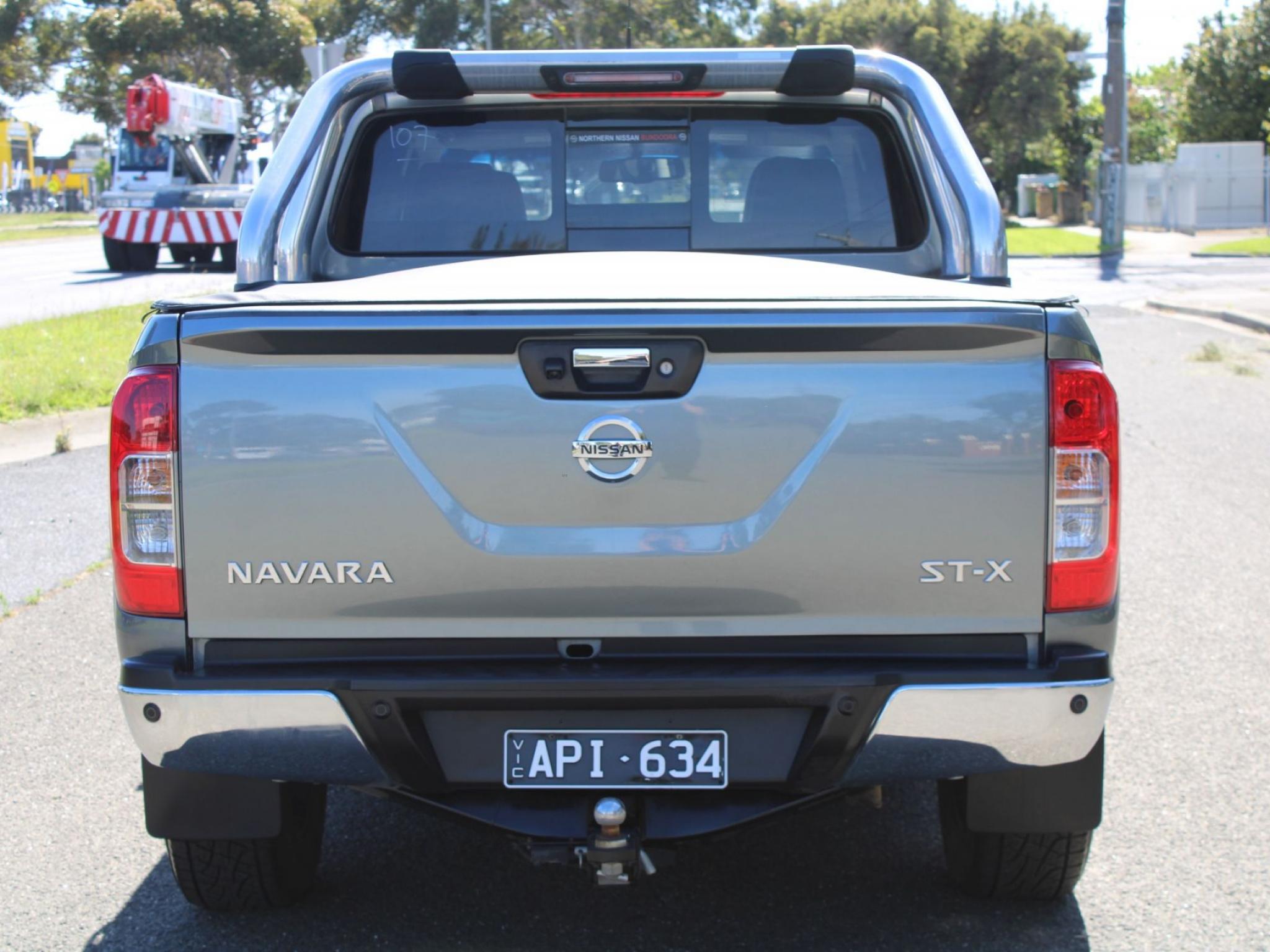 NISSAN NAVARA
