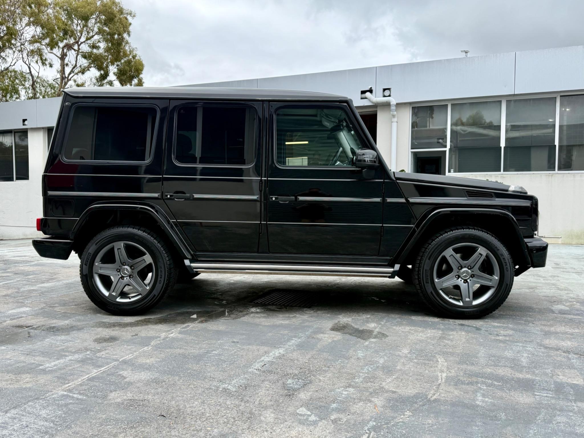 MERCEDES-BENZ G