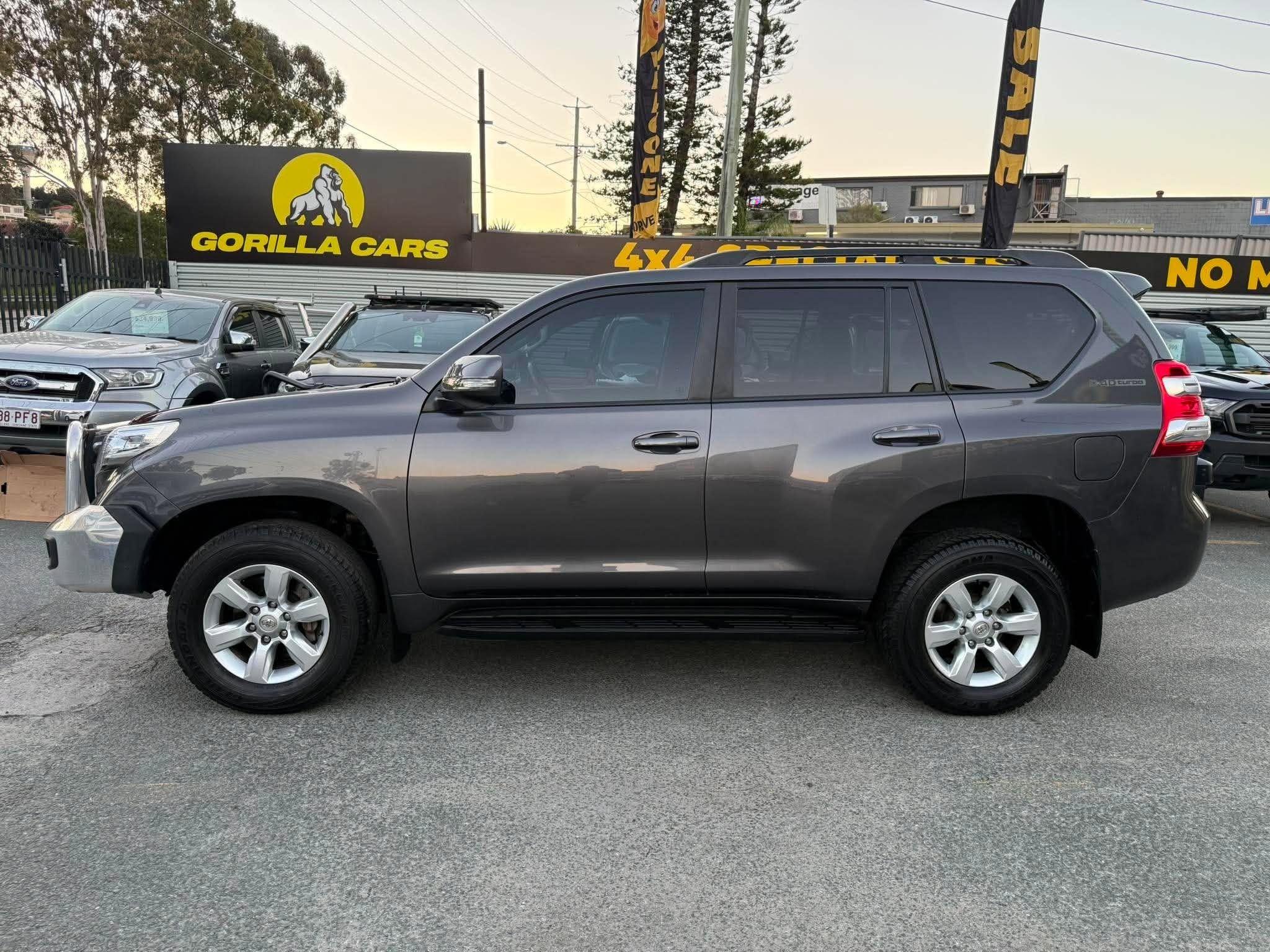 TOYOTA LANDCRUISER