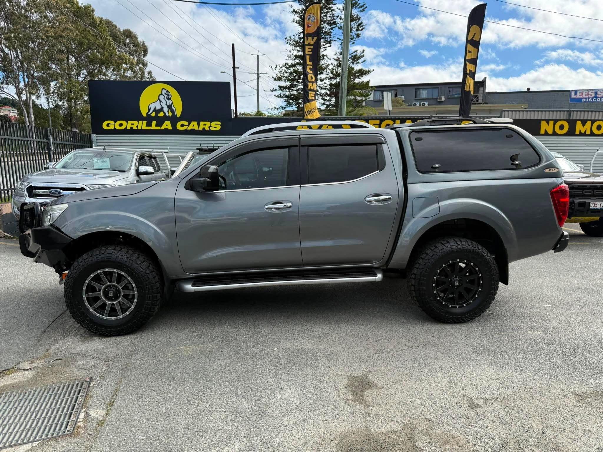 NISSAN NAVARA