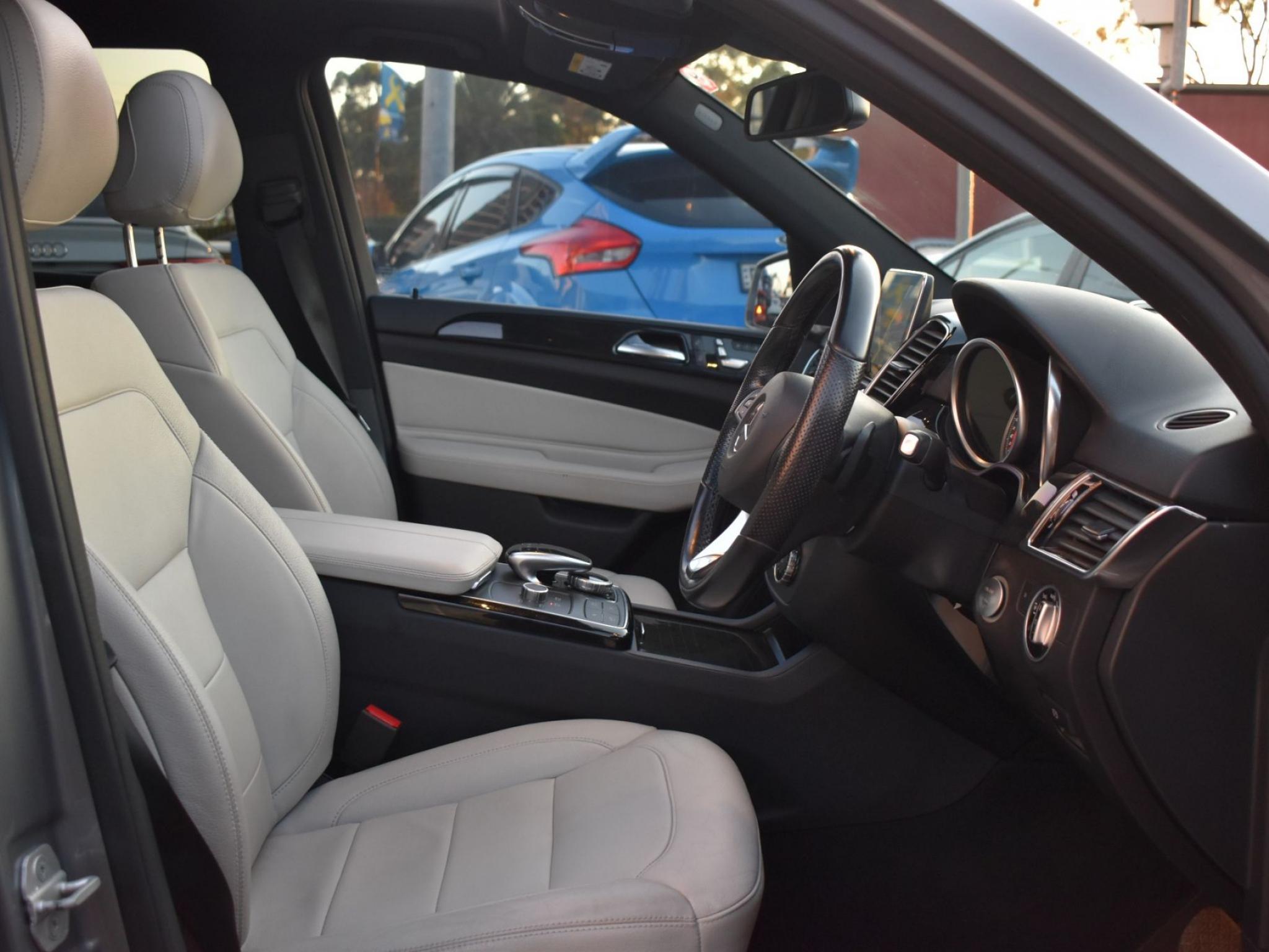 Mercedes-Benz GLE-Class