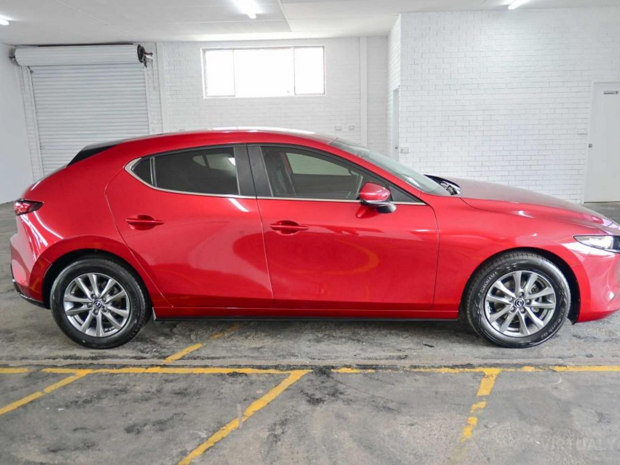 MAZDA MAZDA3