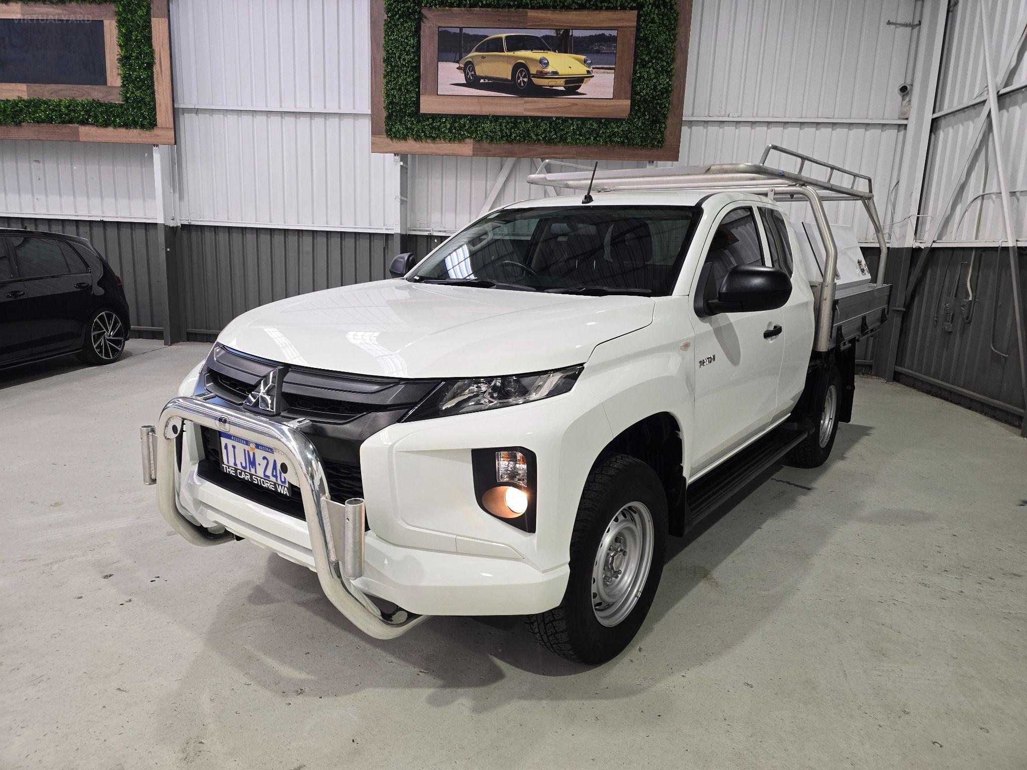 Mitsubishi Triton