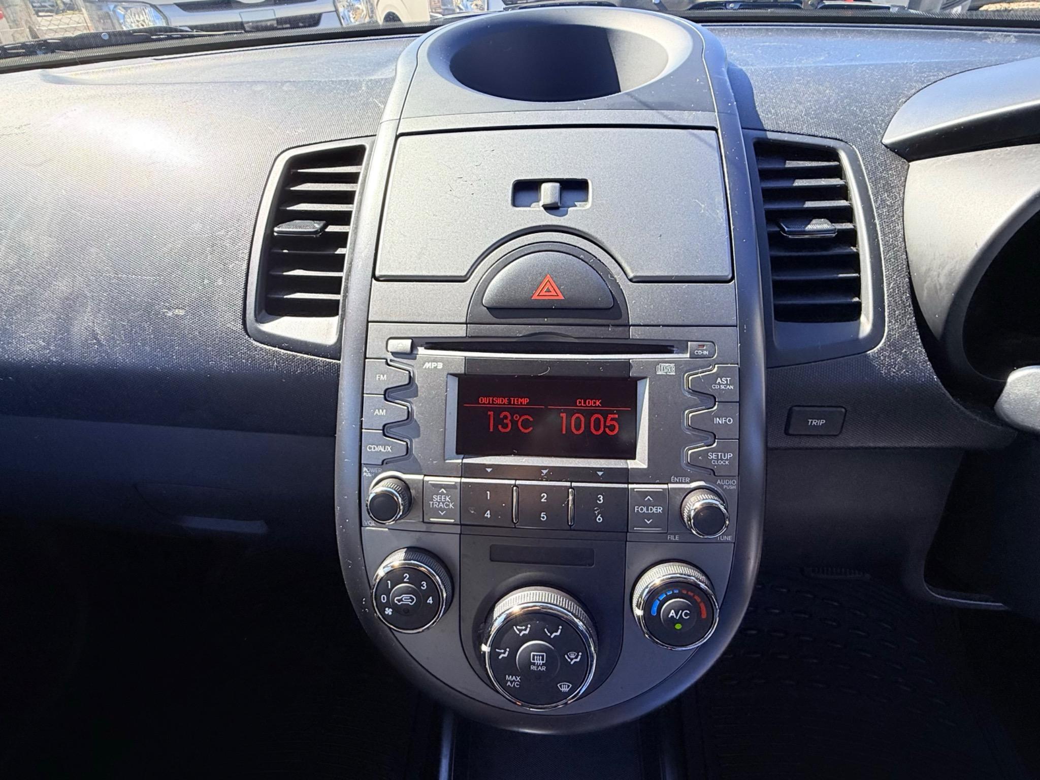KIA SOUL