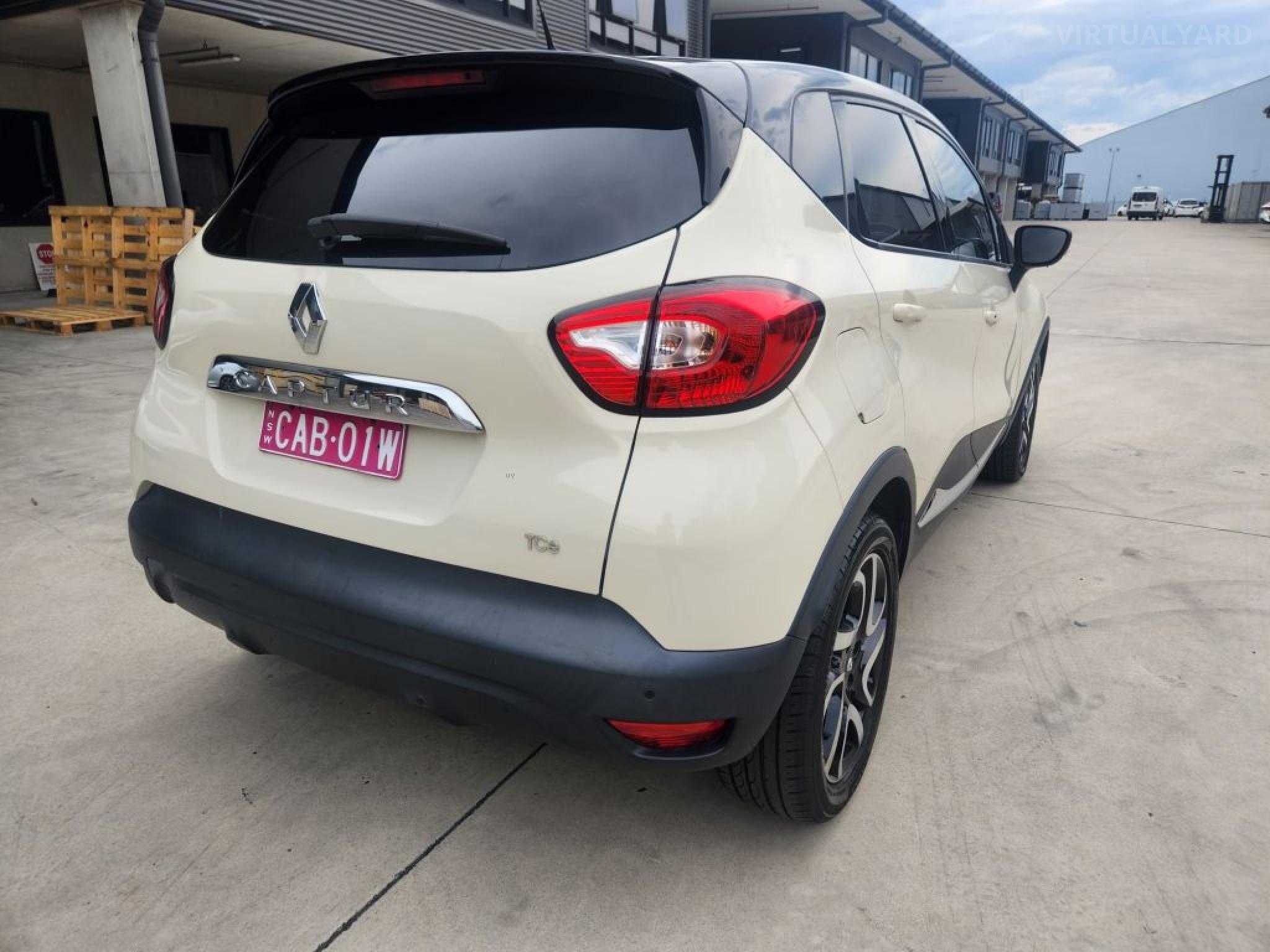 RENAULT CAPTUR
