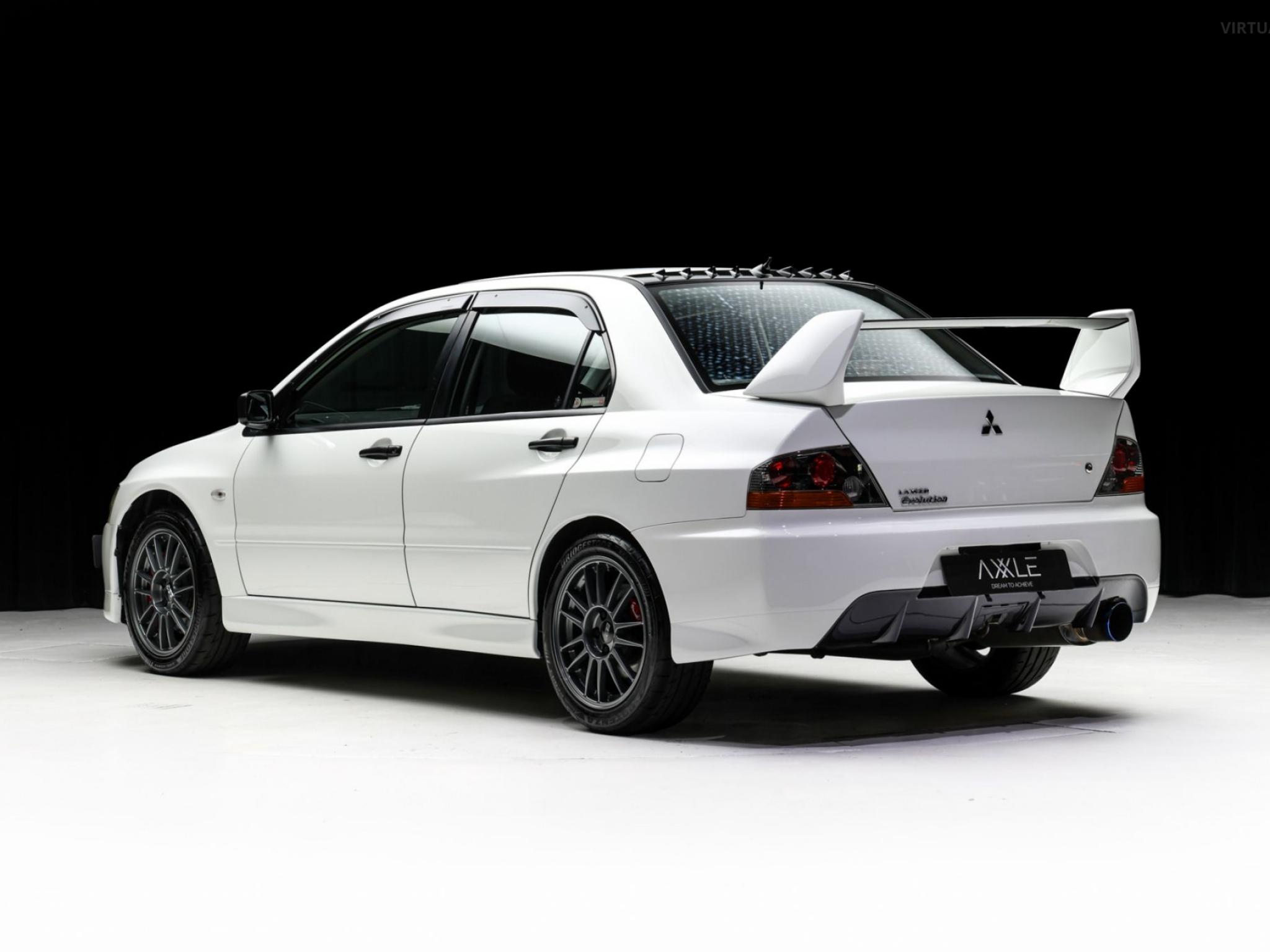 MITSUBISHI LANCER