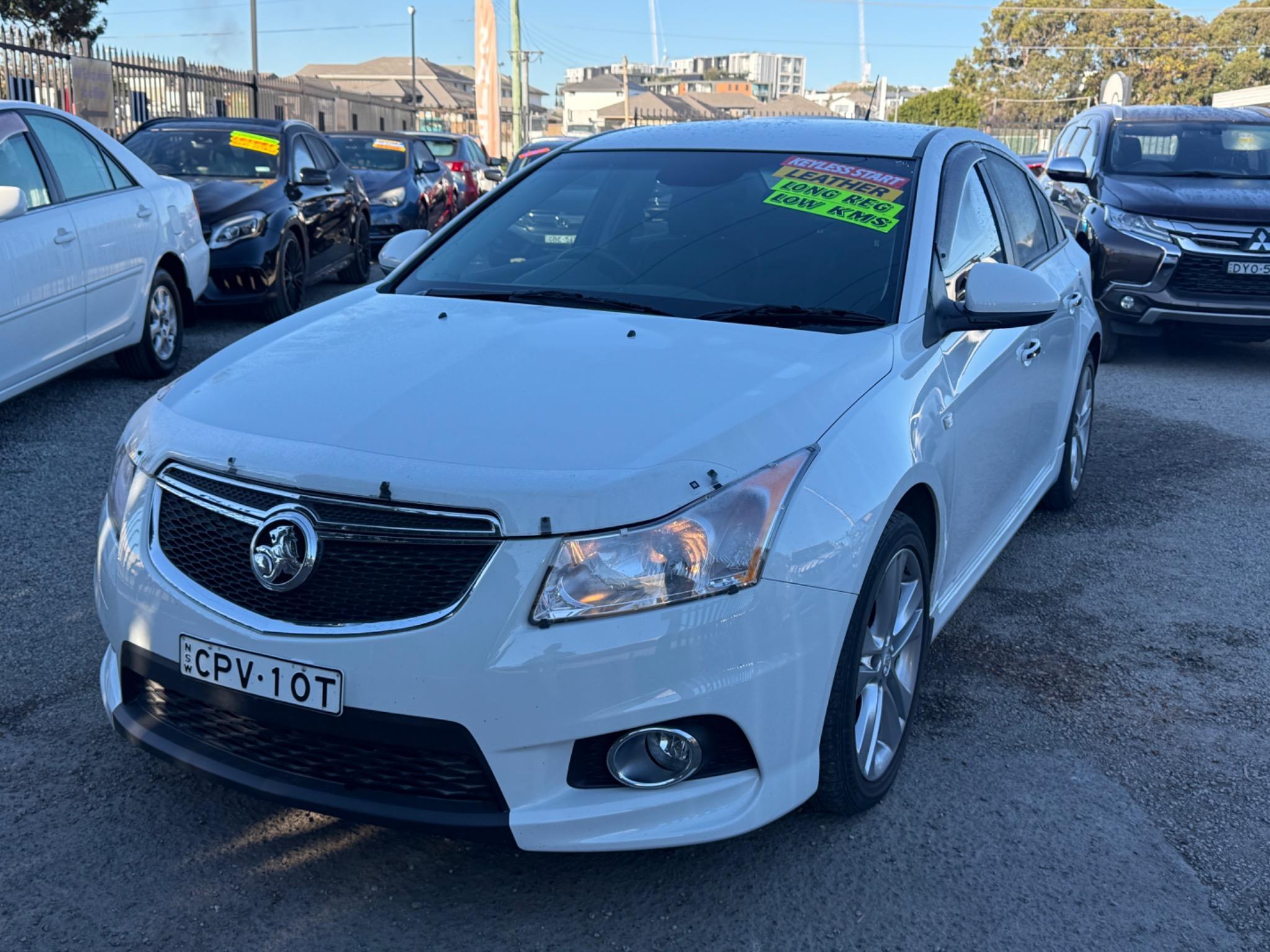 HOLDEN CRUZE