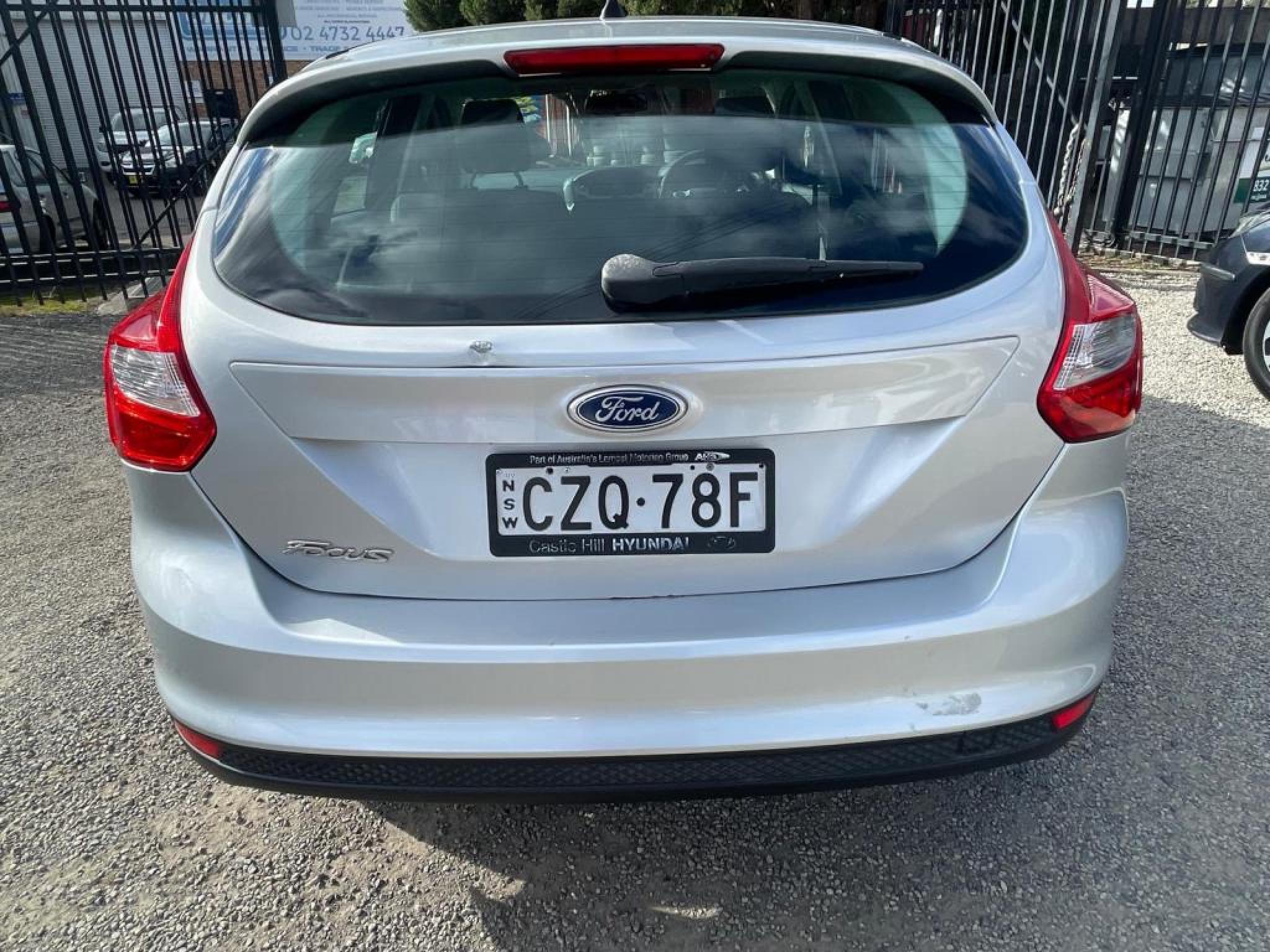 FORD FOCUS