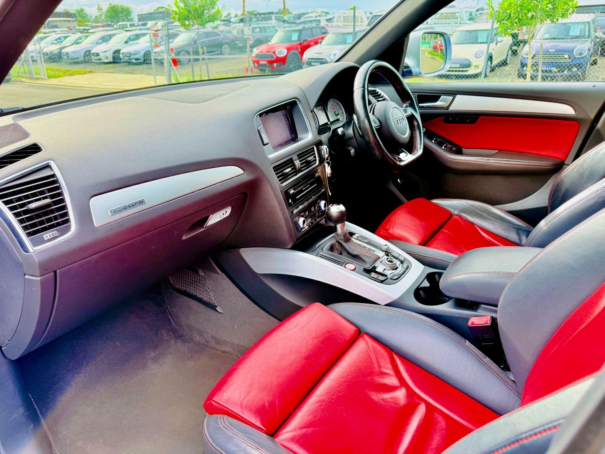 AUDI SQ5
