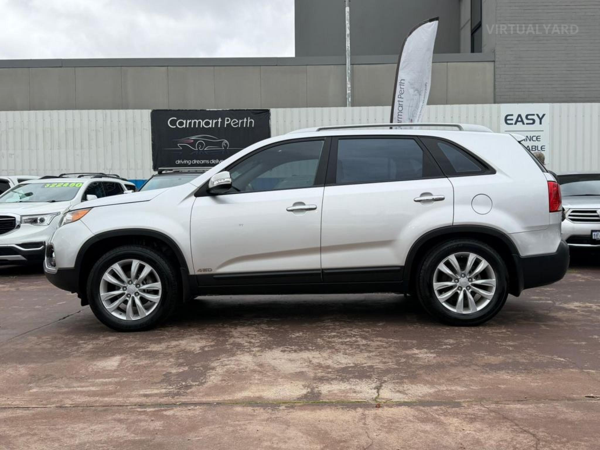 KIA SORENTO