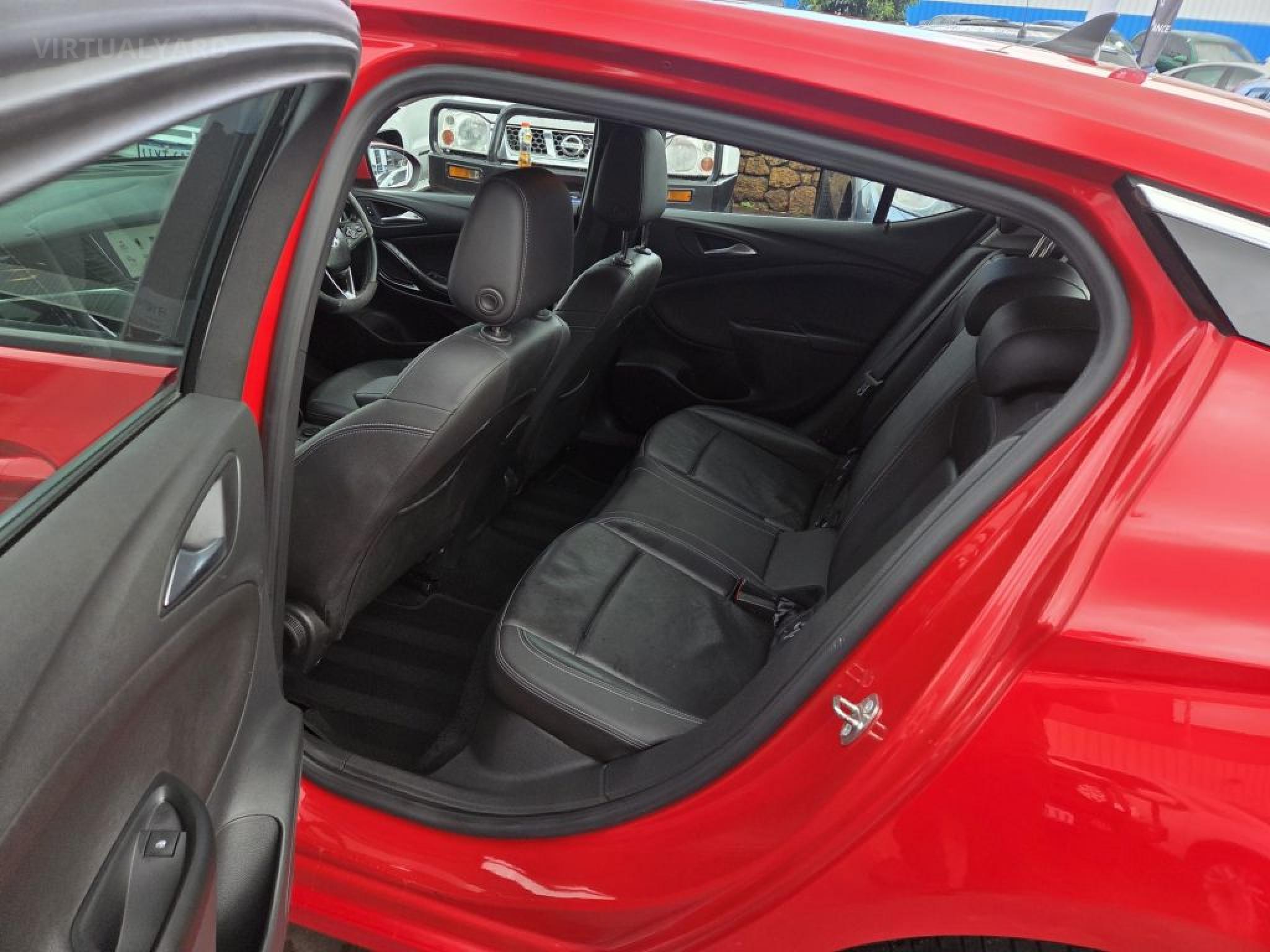 HOLDEN ASTRA