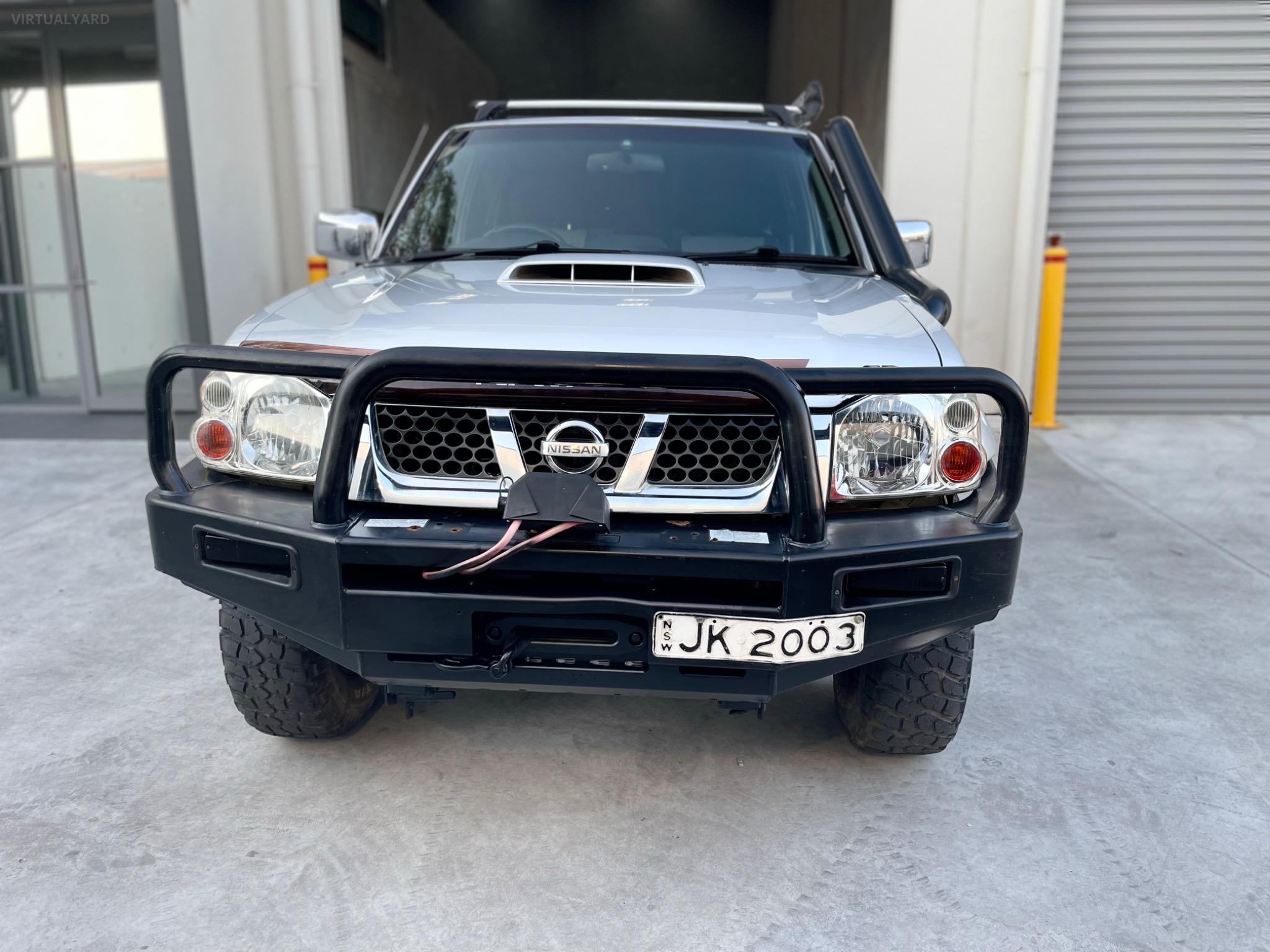 NISSAN NAVARA