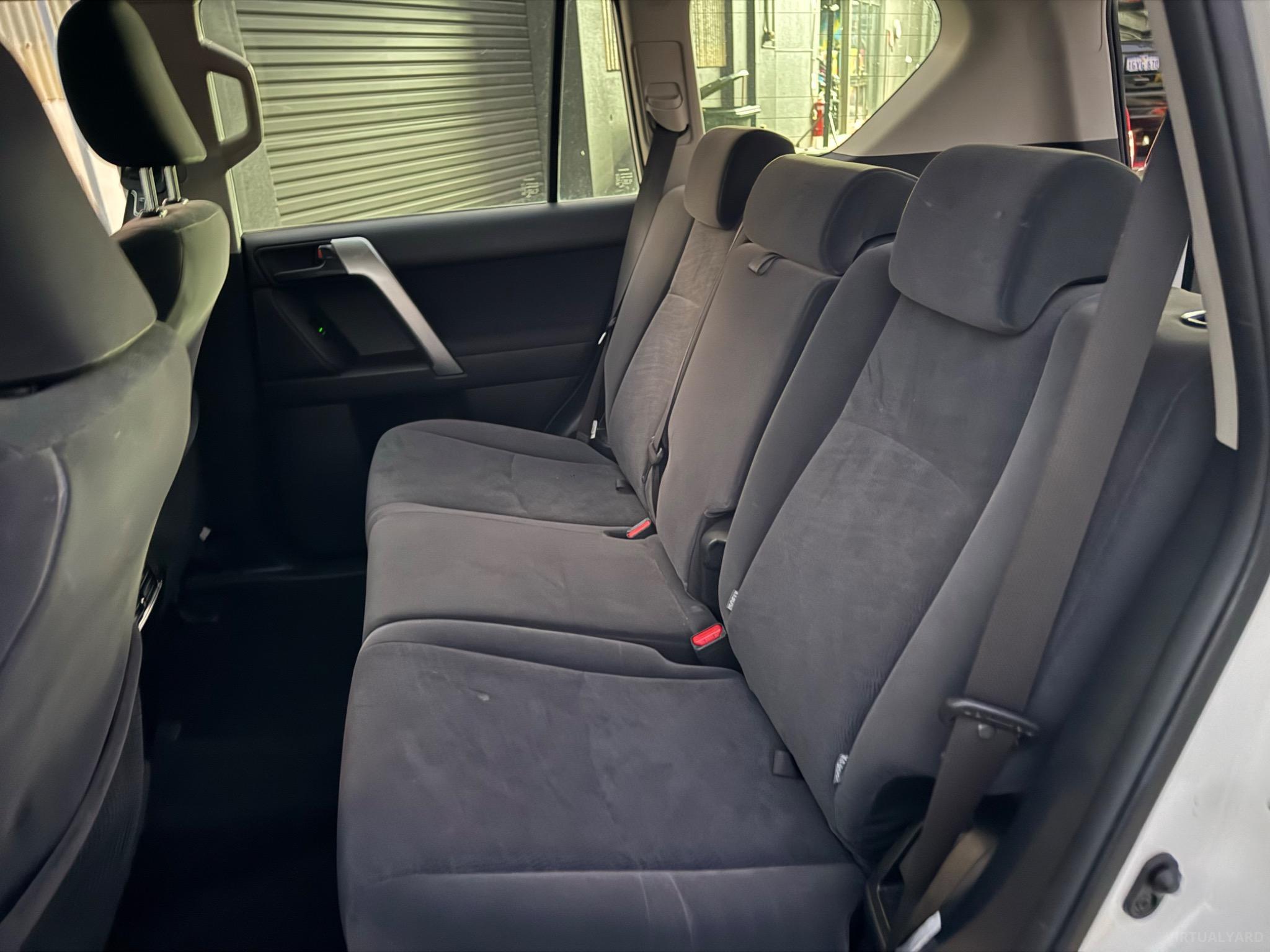 Toyota Landcruiser Prado