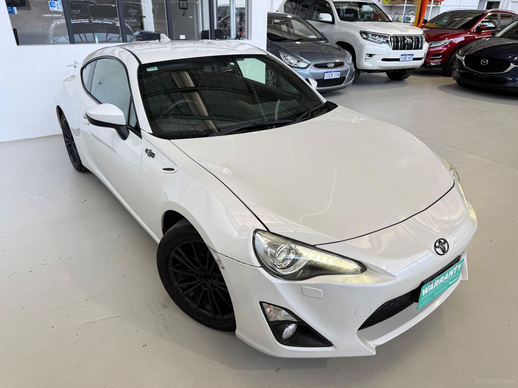 TOYOTA 86