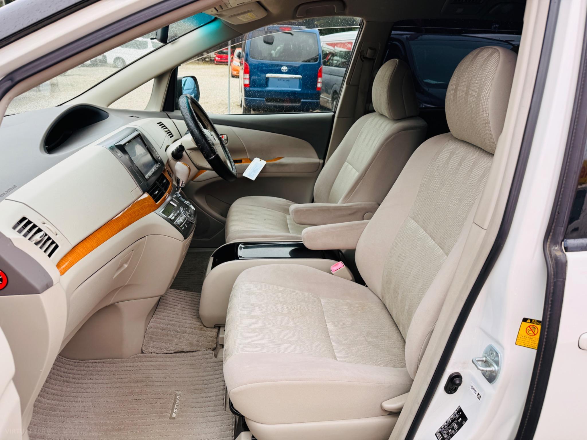 TOYOTA ESTIMA