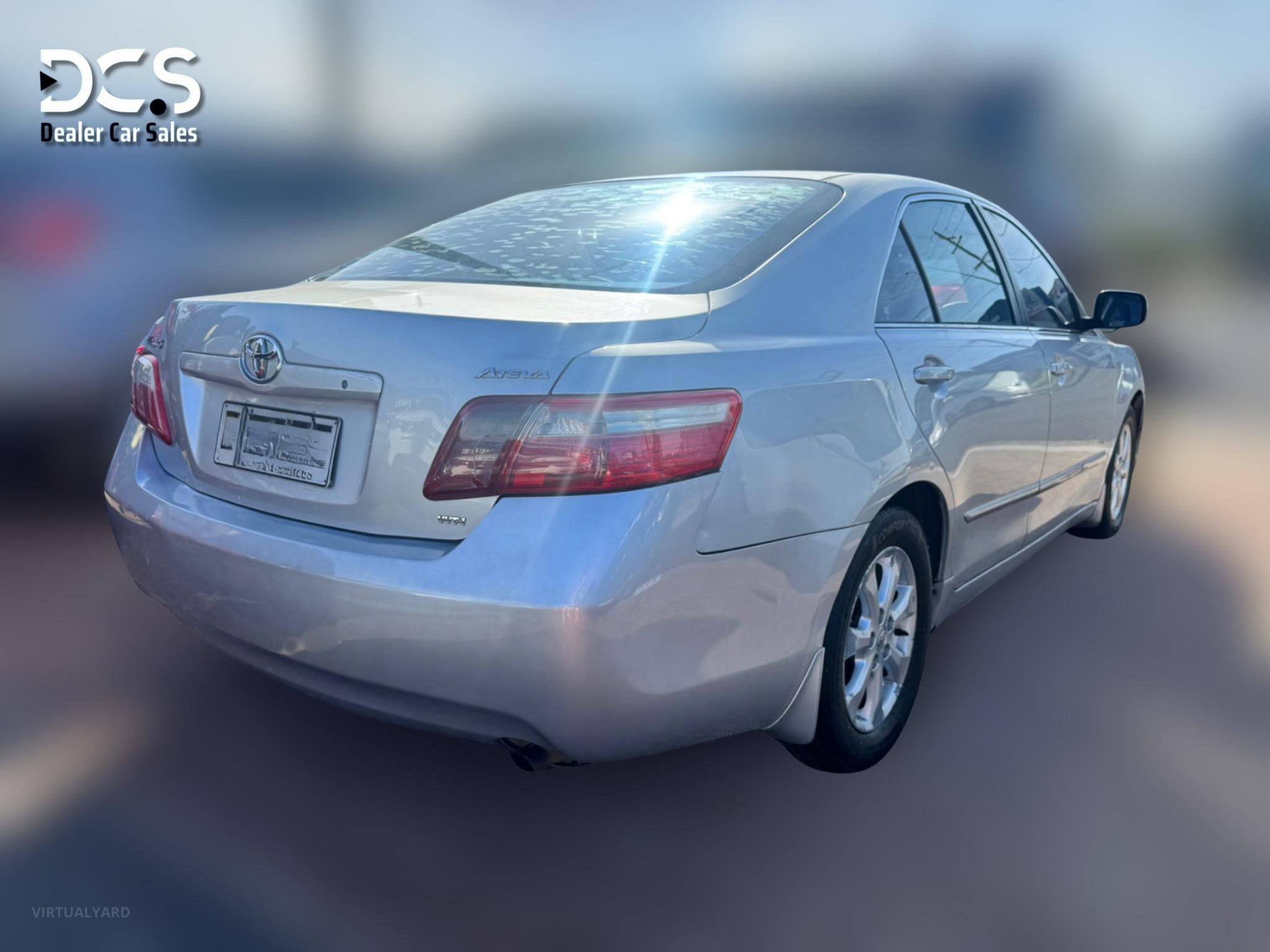 TOYOTA CAMRY