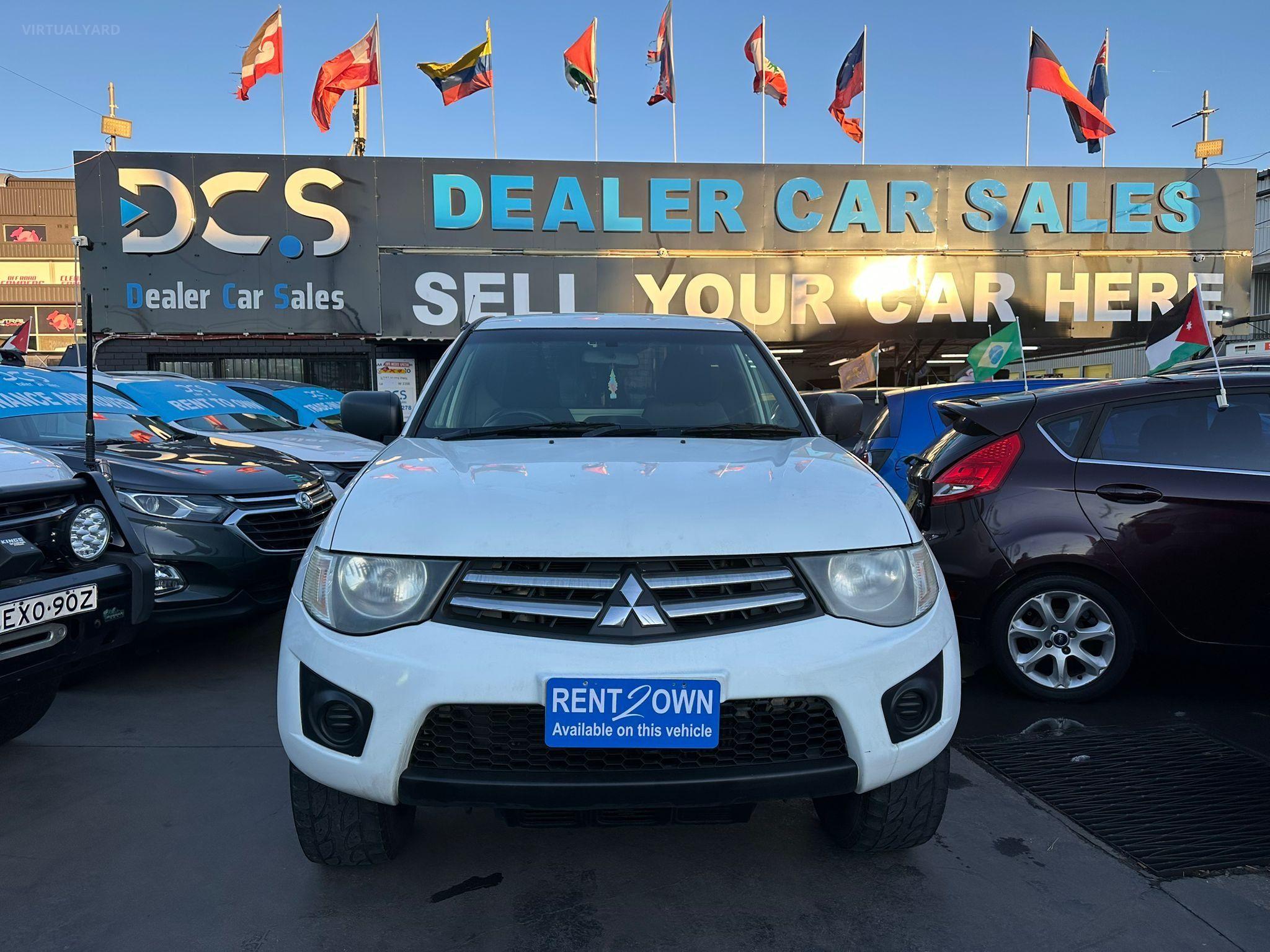 MITSUBISHI TRITON